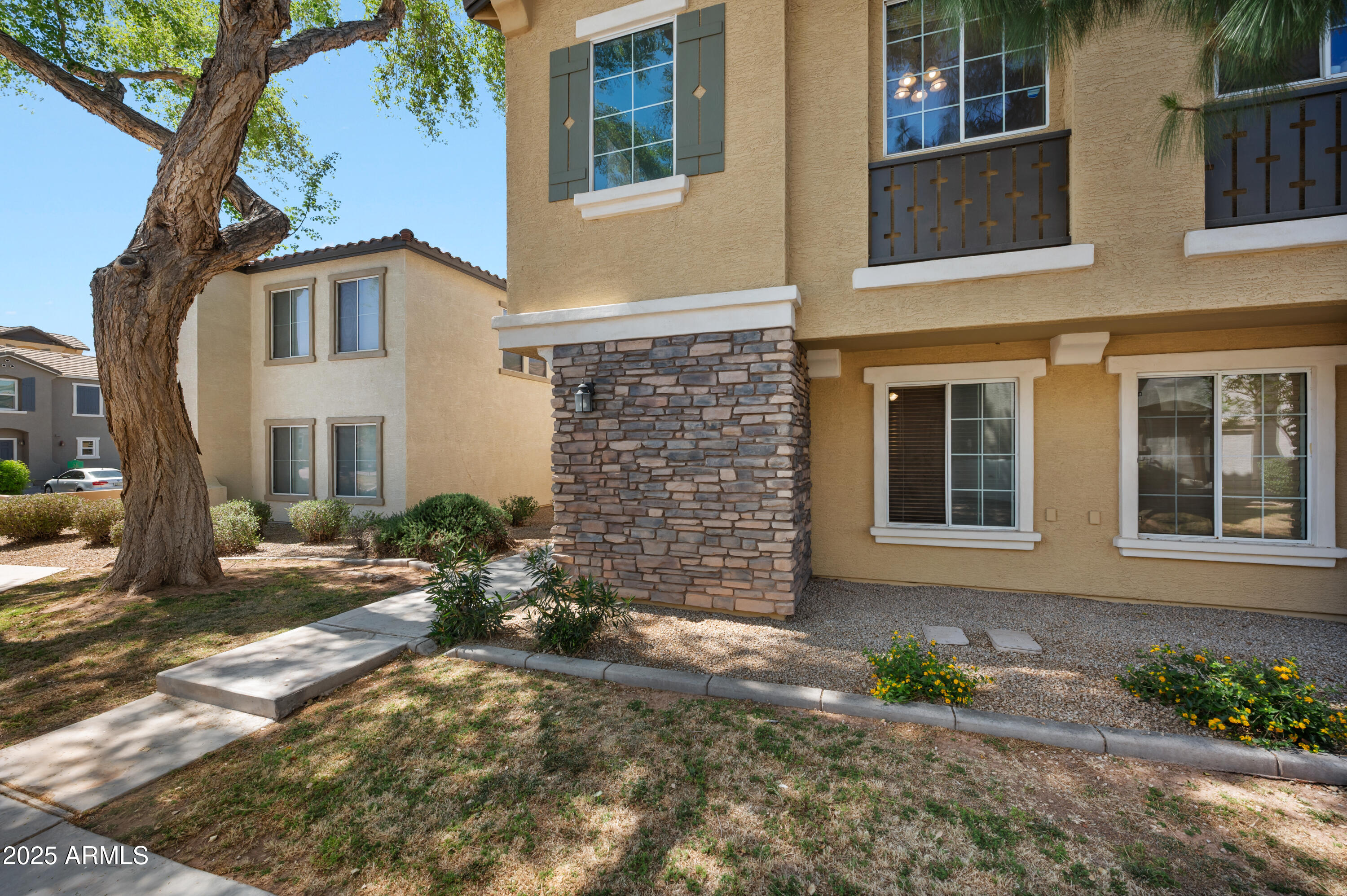 9233 E NEVILLE Avenue, 1125