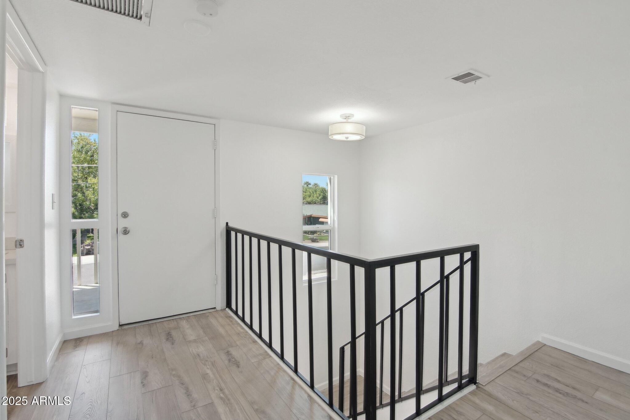 610 E MONTEBELLO Avenue, 46