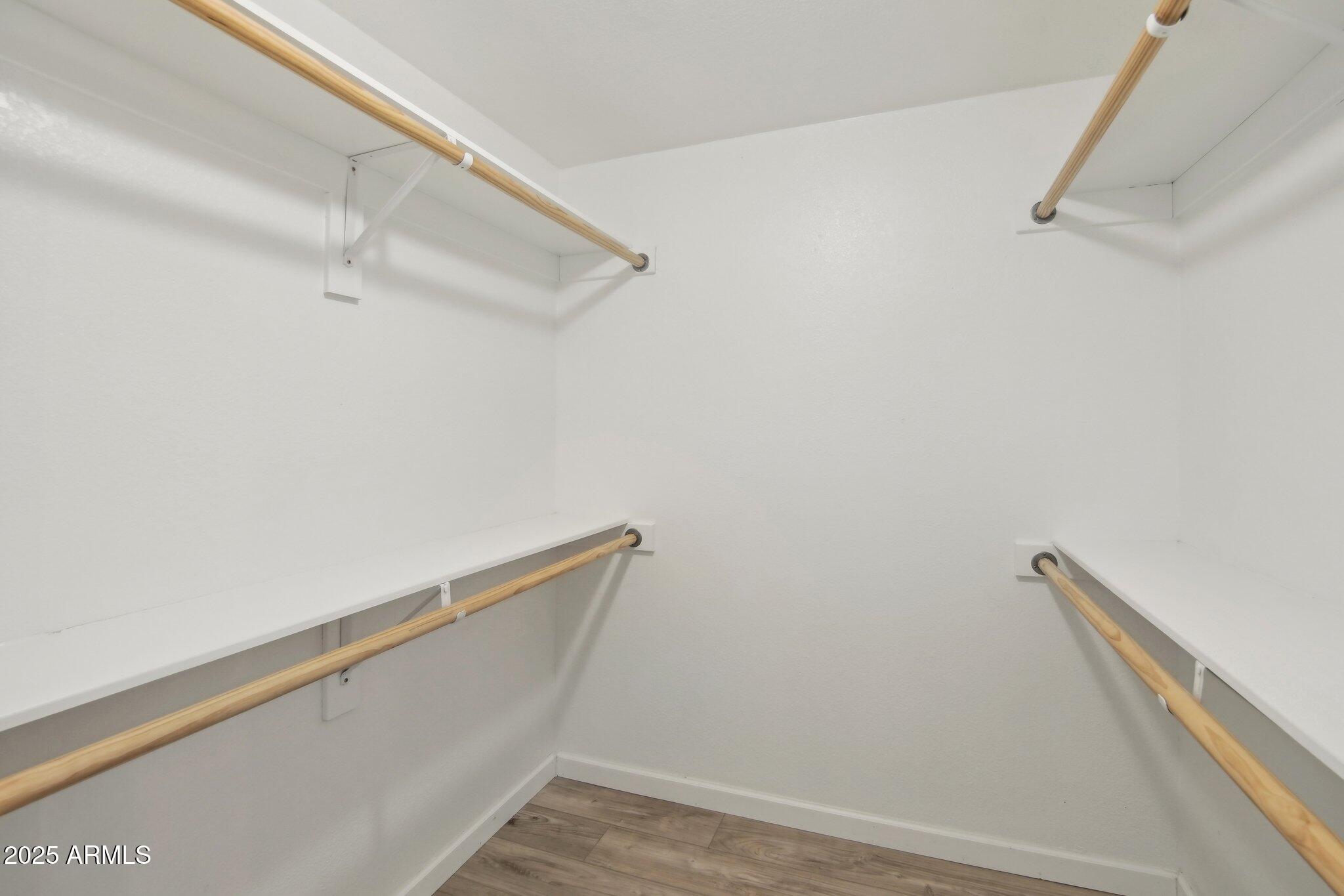 610 E MONTEBELLO Avenue, 46