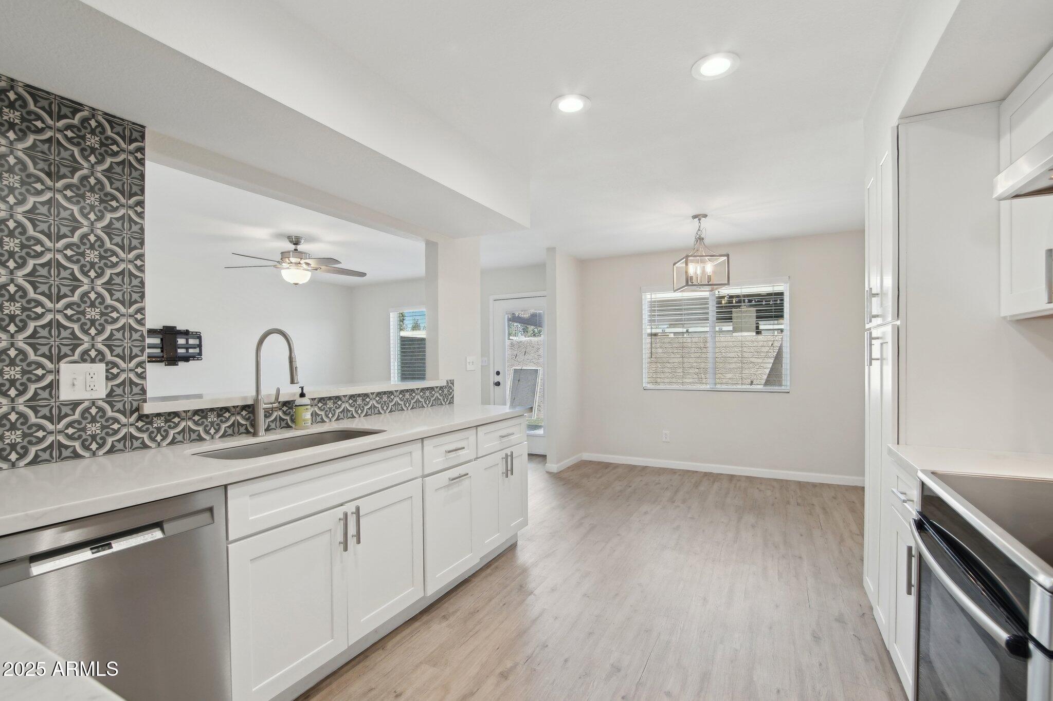 610 E MONTEBELLO Avenue, 46