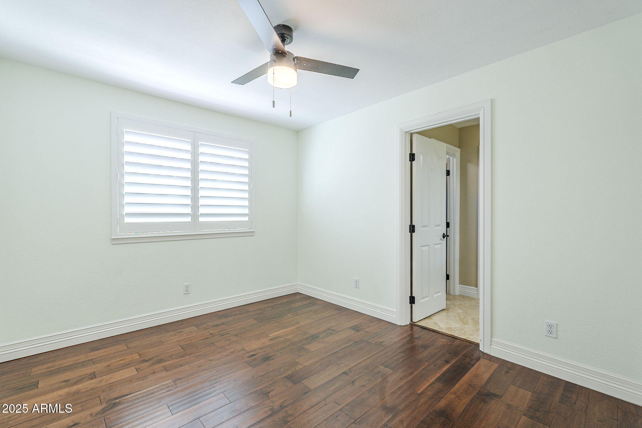 768 E MOUNTAIN SKY Avenue