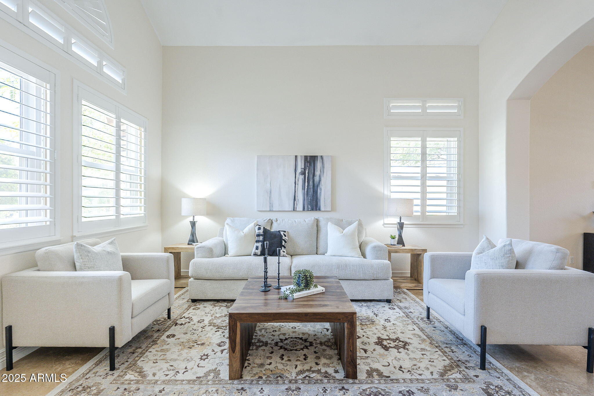 768 E MOUNTAIN SKY Avenue