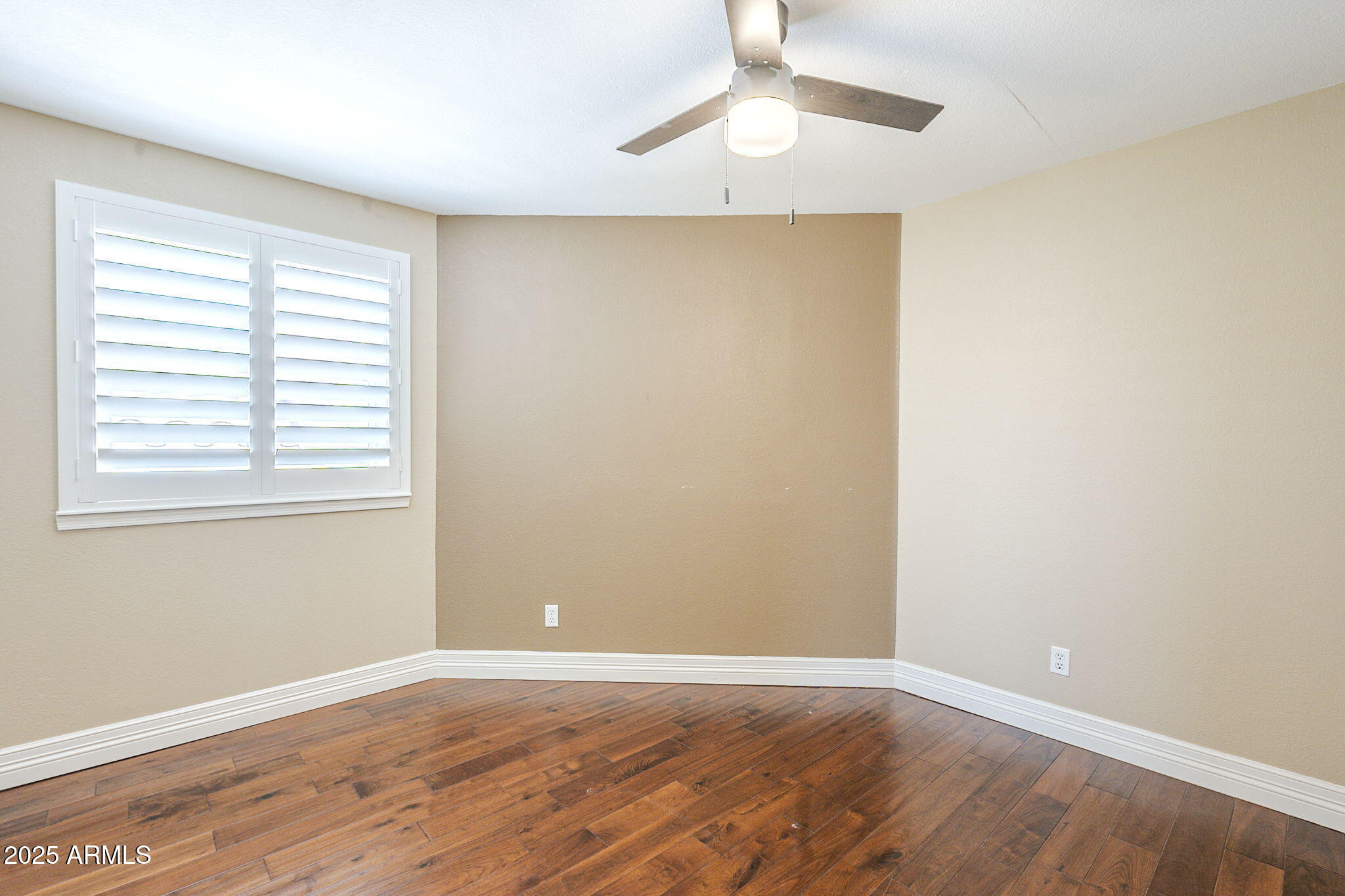 768 E MOUNTAIN SKY Avenue