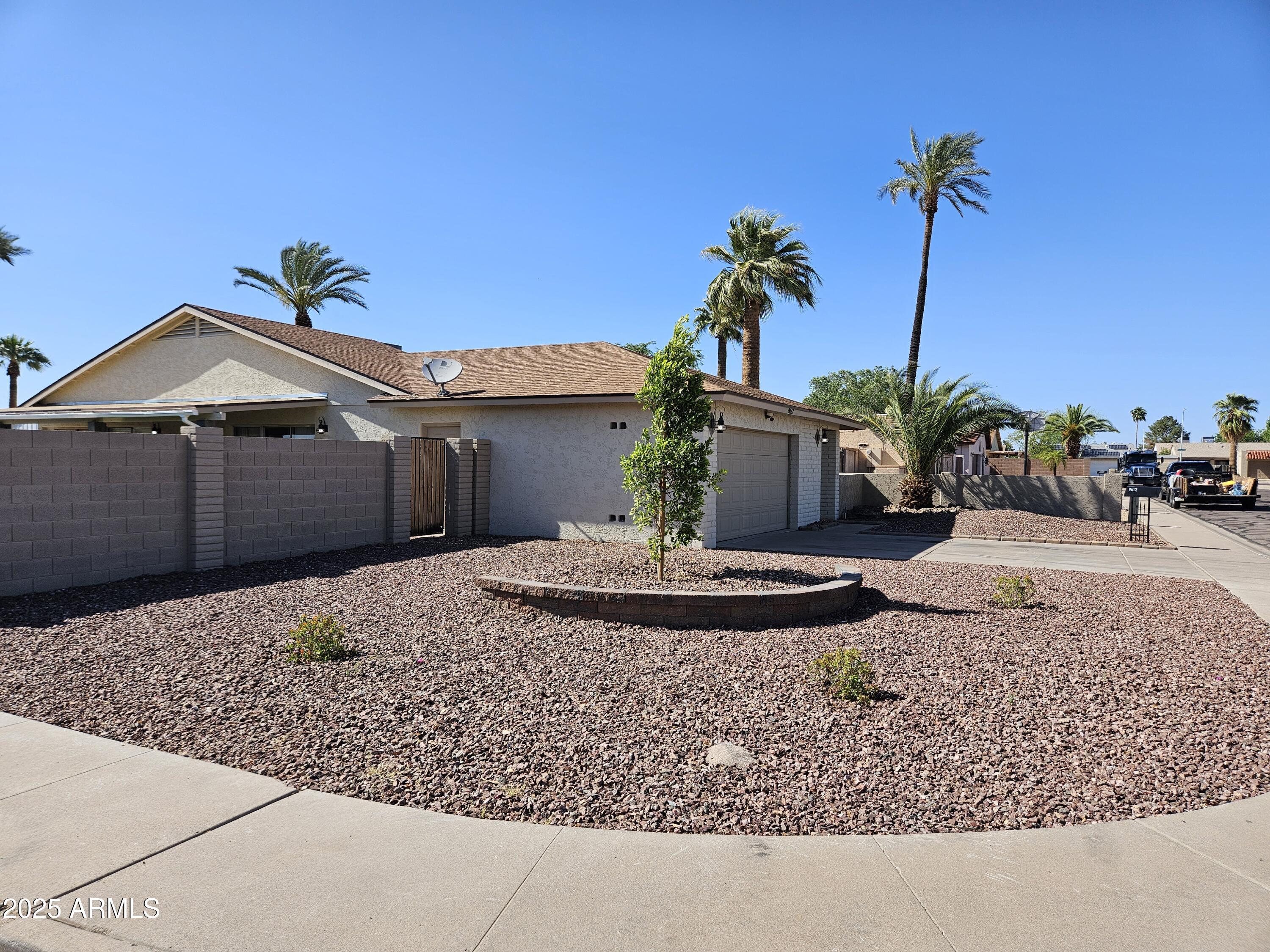 9612 N 52ND Drive