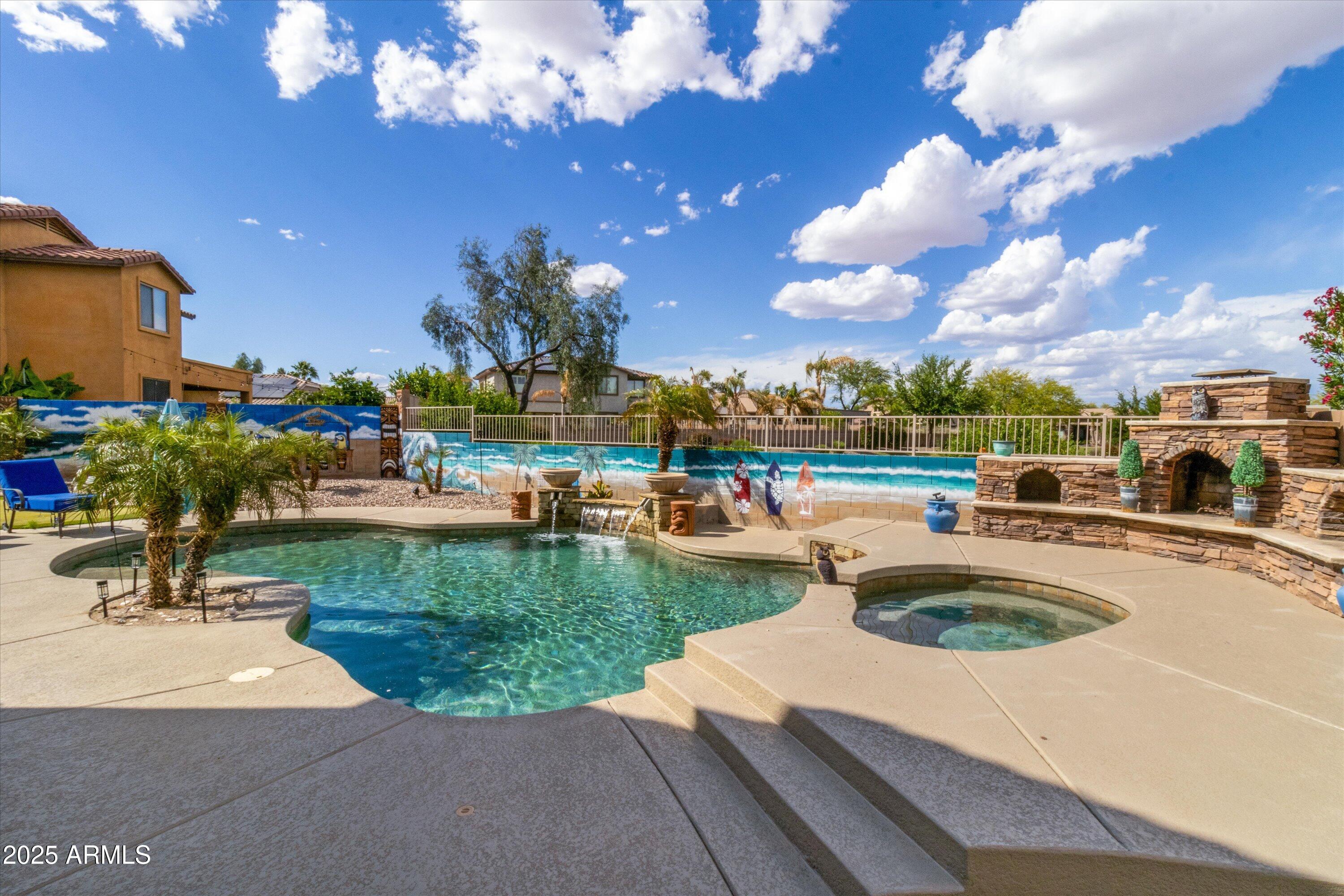 18330 W WOODROW Lane