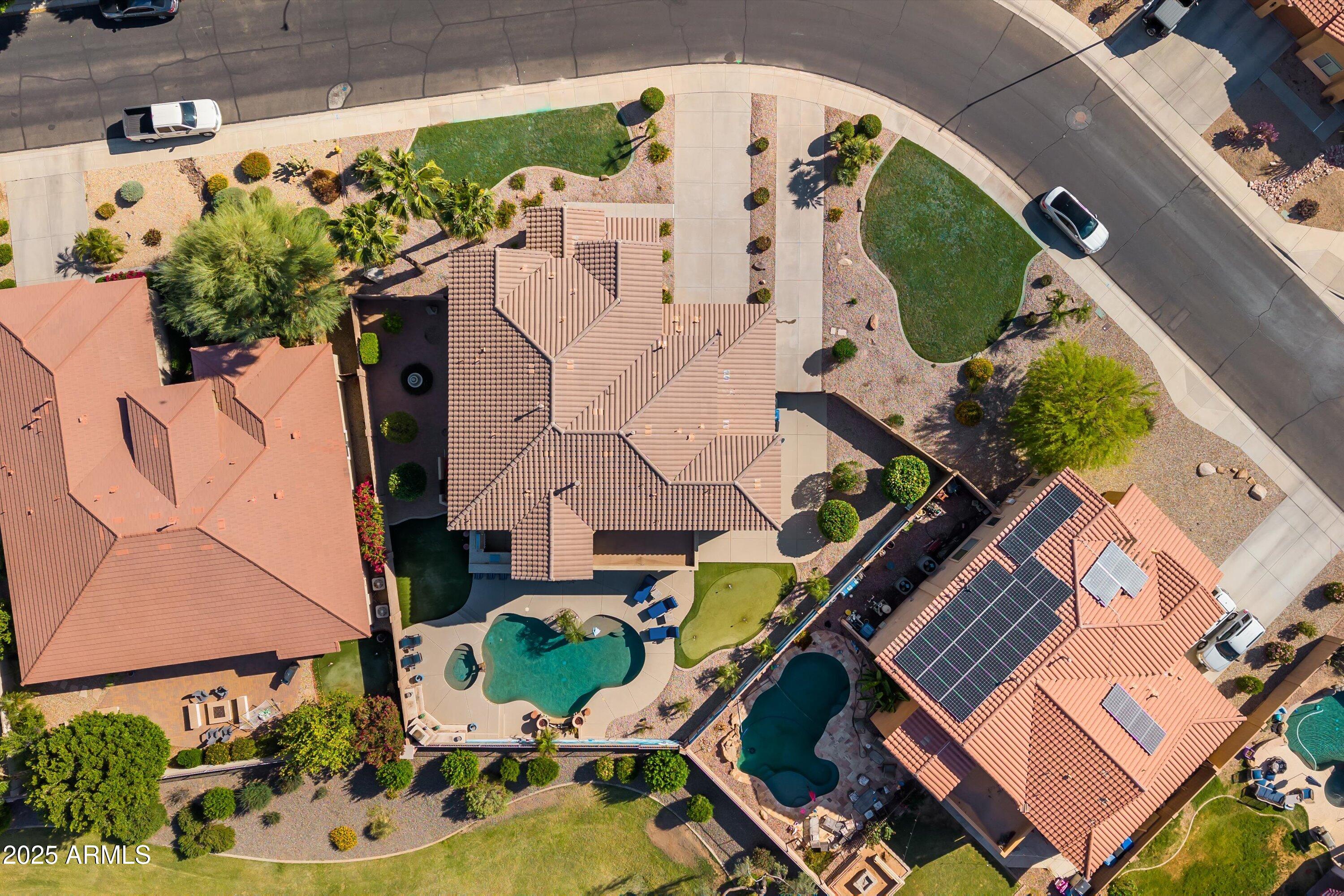 18330 W WOODROW Lane