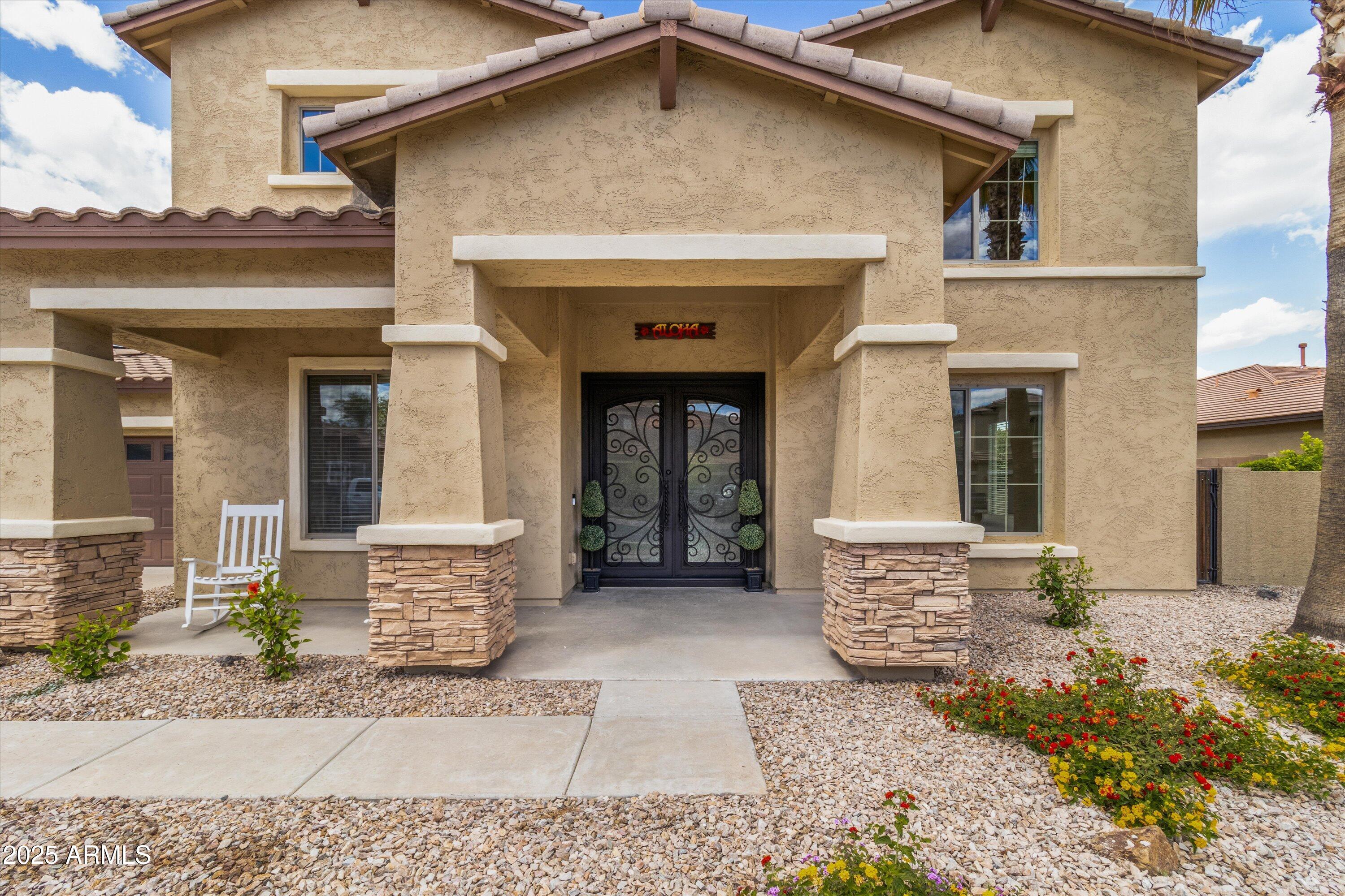 18330 W WOODROW Lane