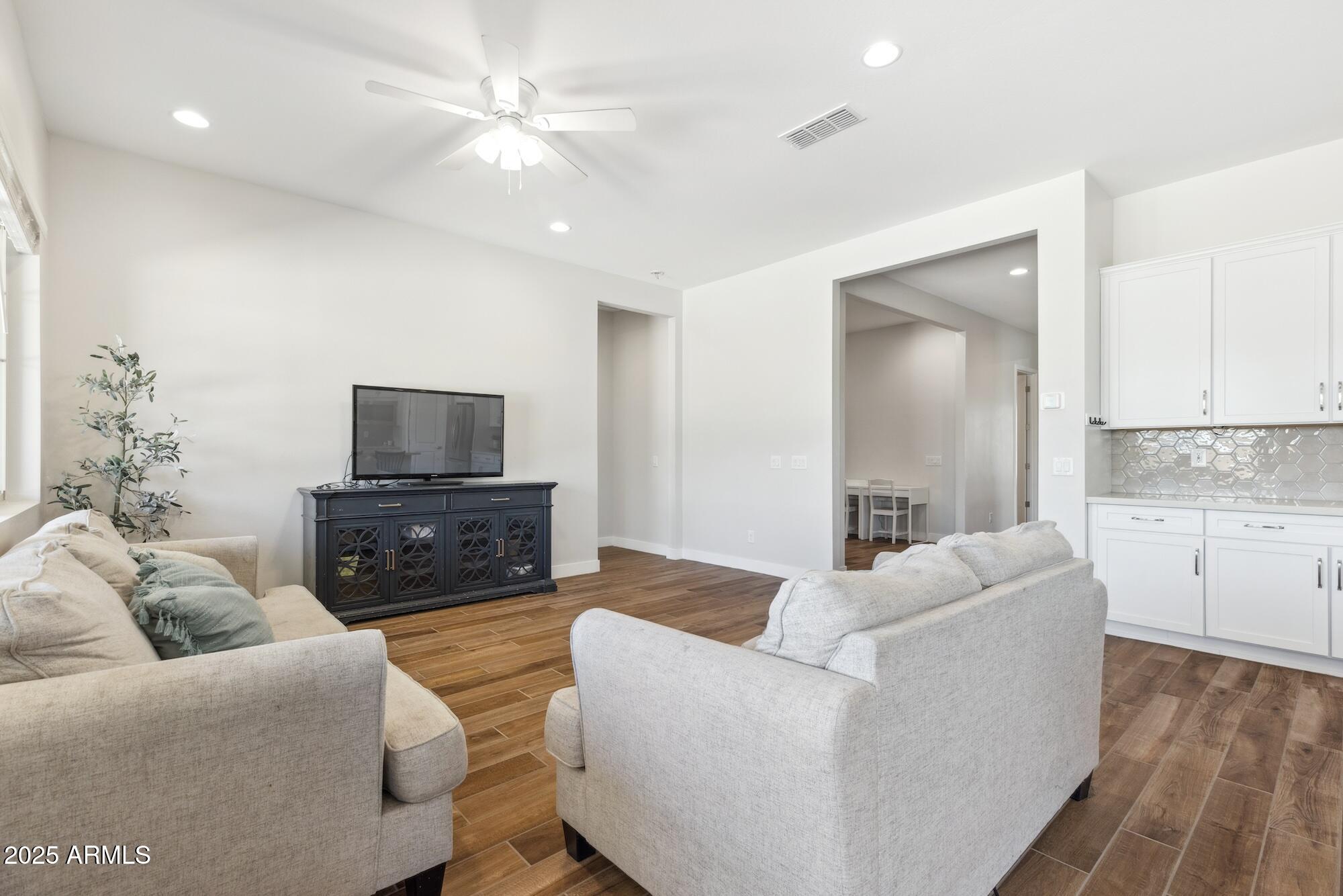 20606 E AVENIDA DEL VALLE Court