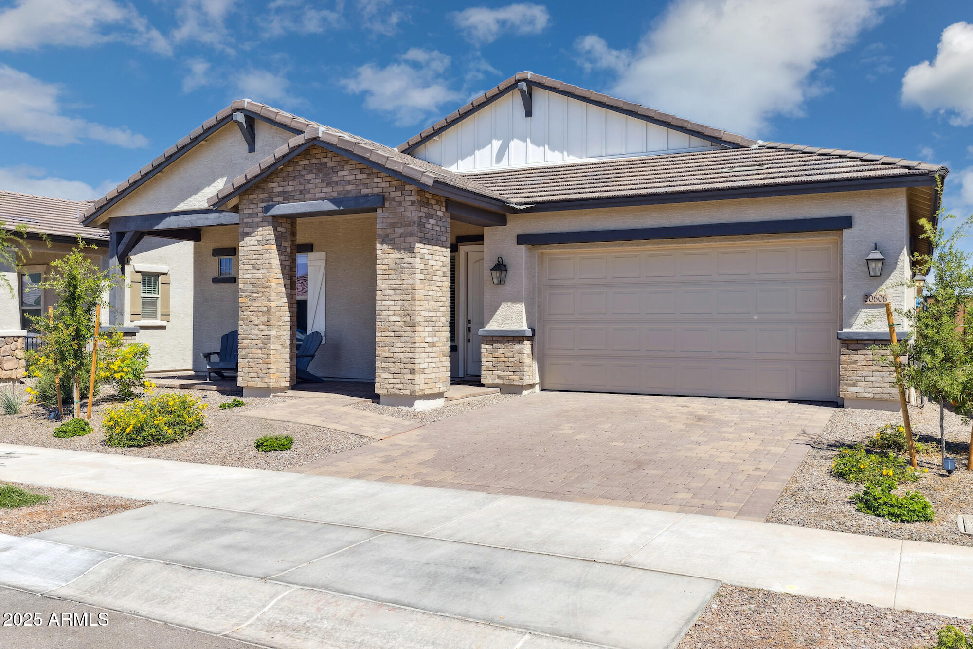 20606 E AVENIDA DEL VALLE Court