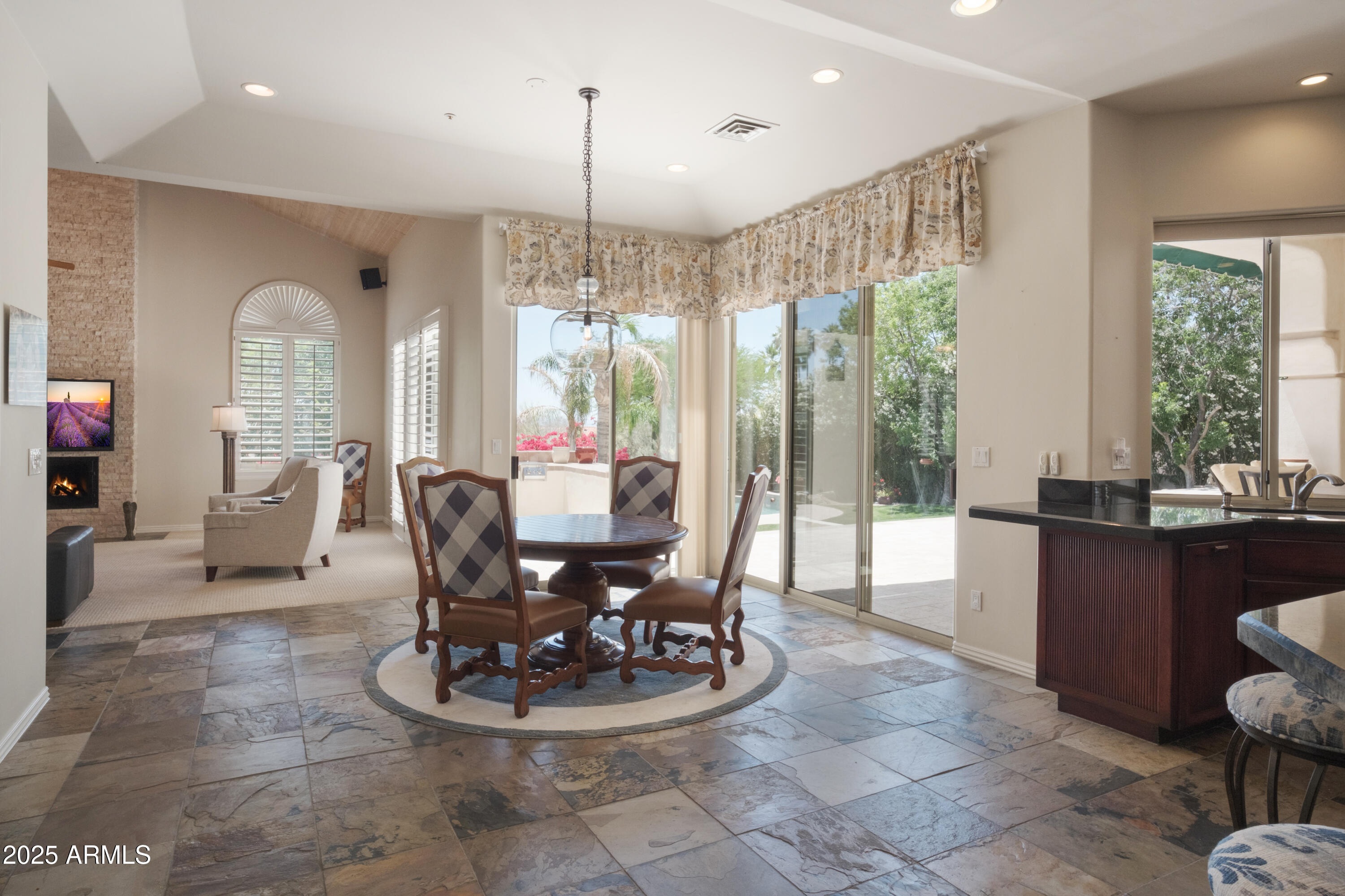 10800 E CACTUS Road 34