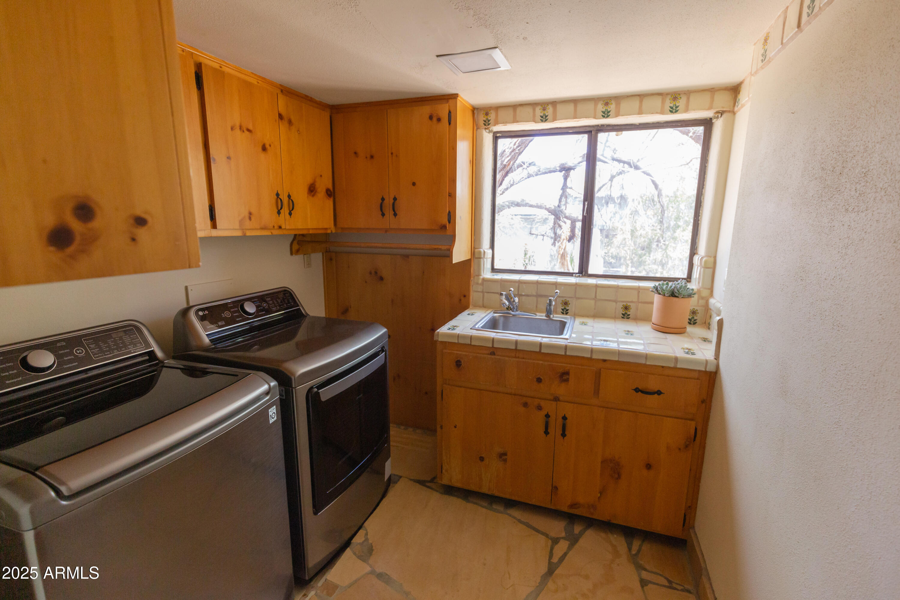 2430 N 56TH Street