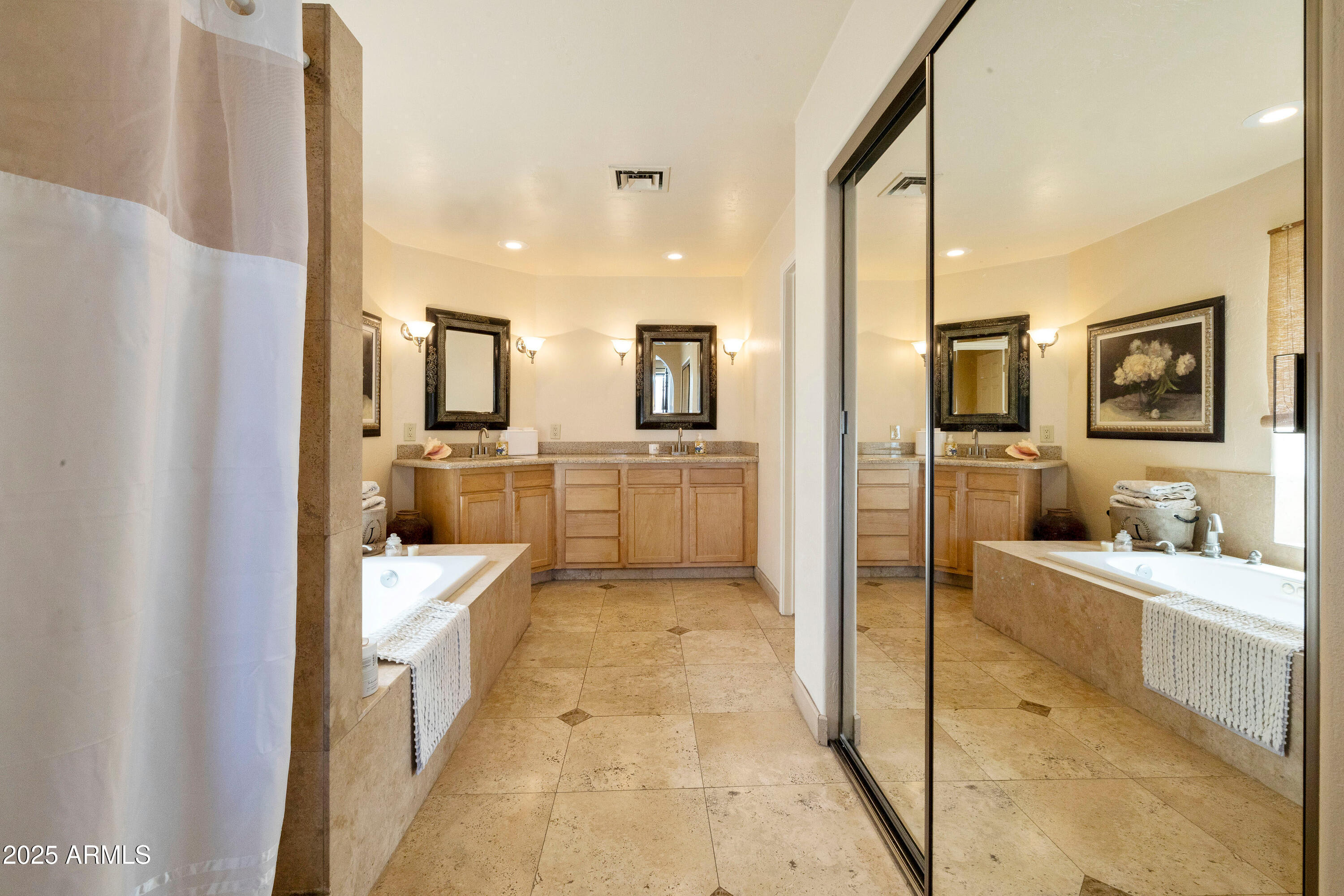 3538 E Squawbush Place