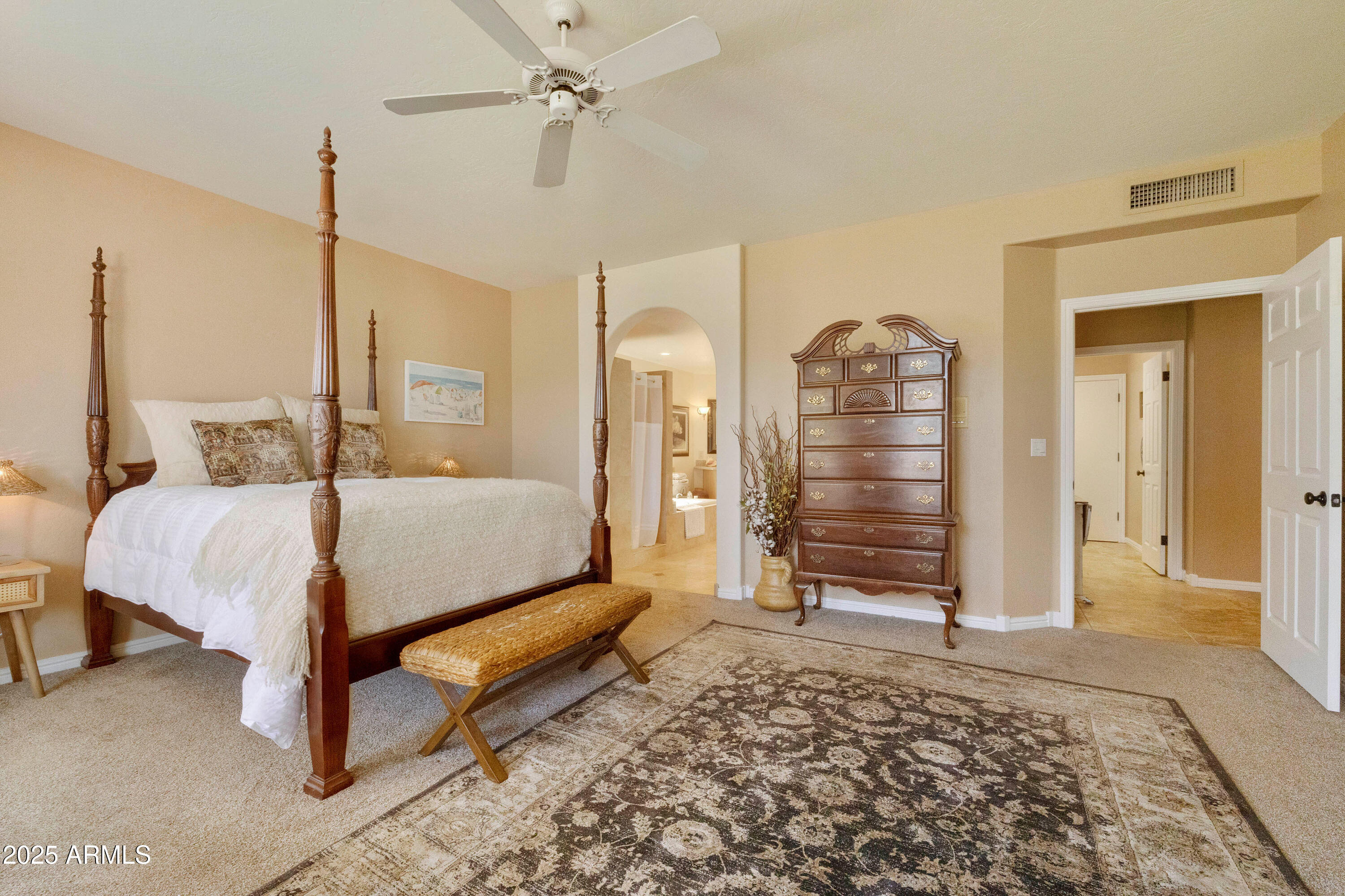 3538 E Squawbush Place