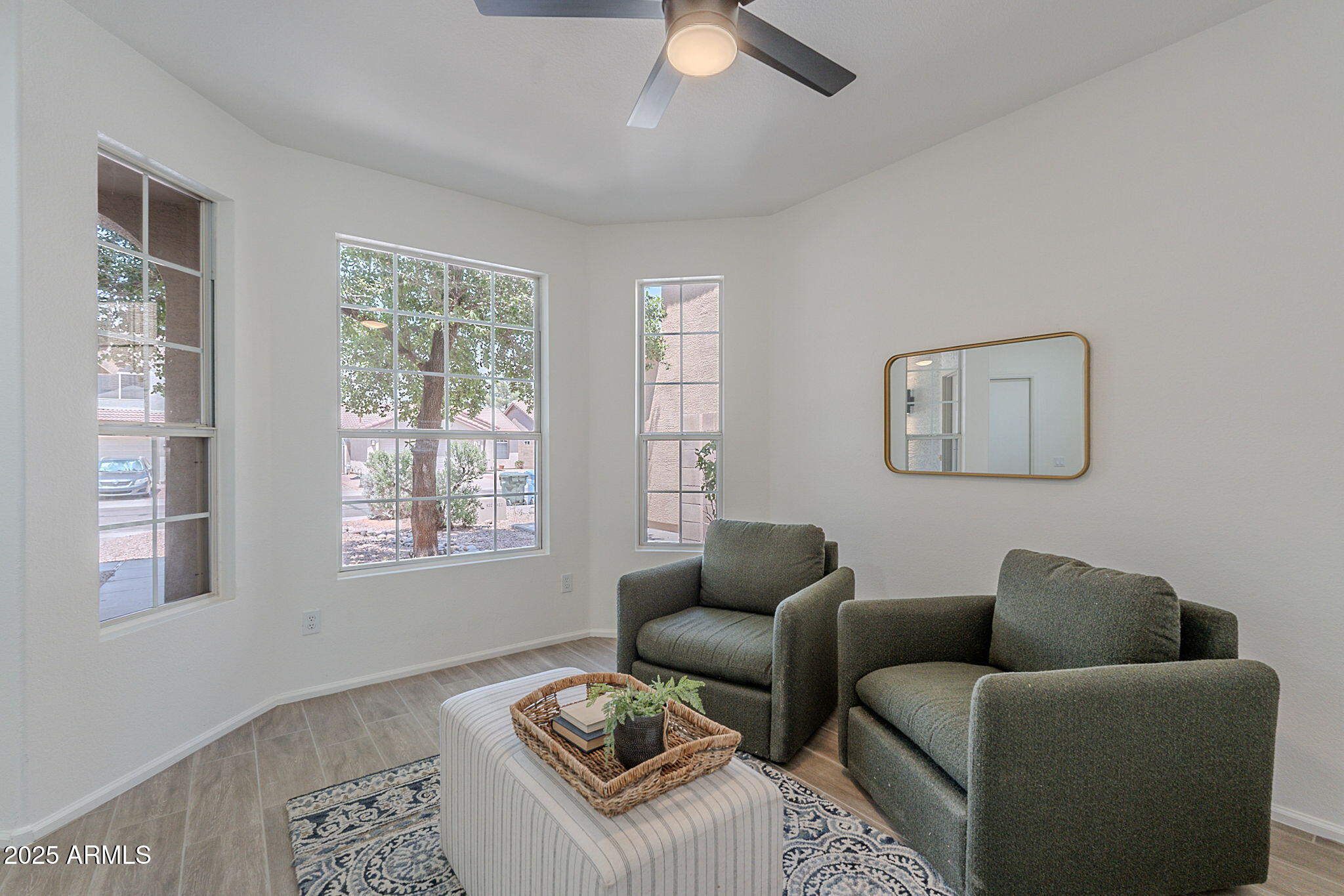 3233 E SEQUOIA Drive