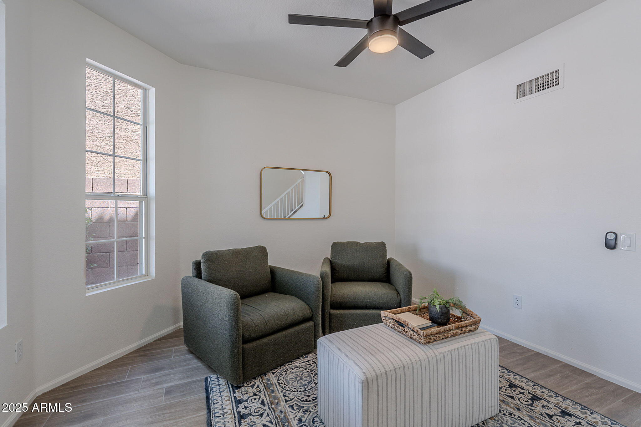 3233 E SEQUOIA Drive