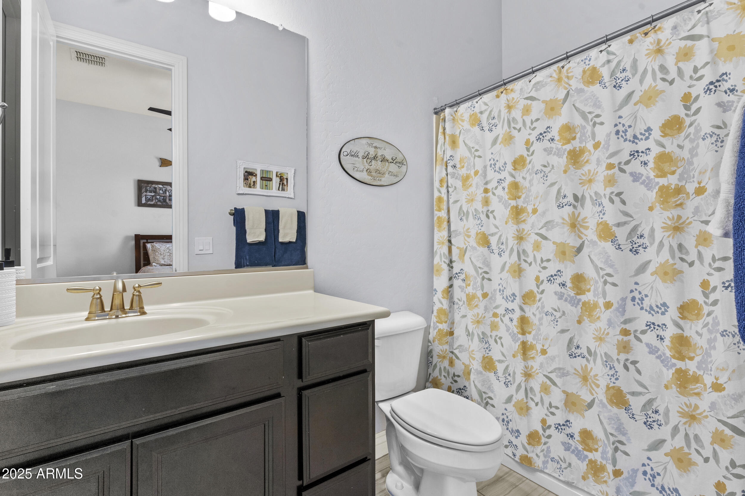 1508 E LEXINGTON Avenue