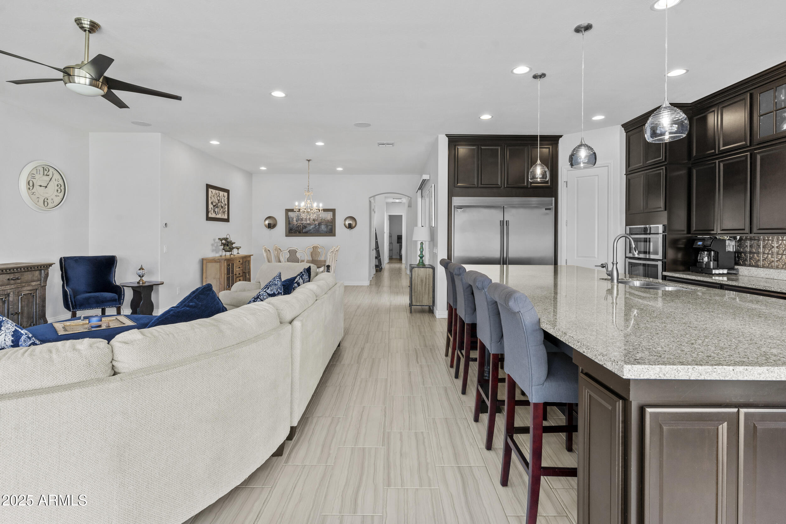 1508 E LEXINGTON Avenue