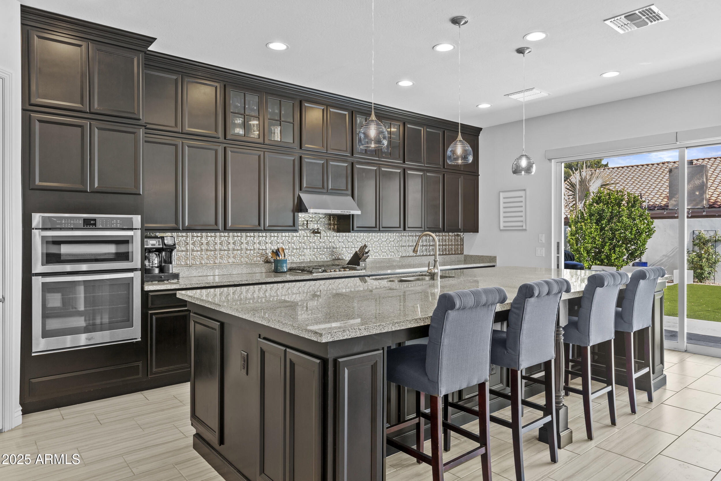 1508 E LEXINGTON Avenue