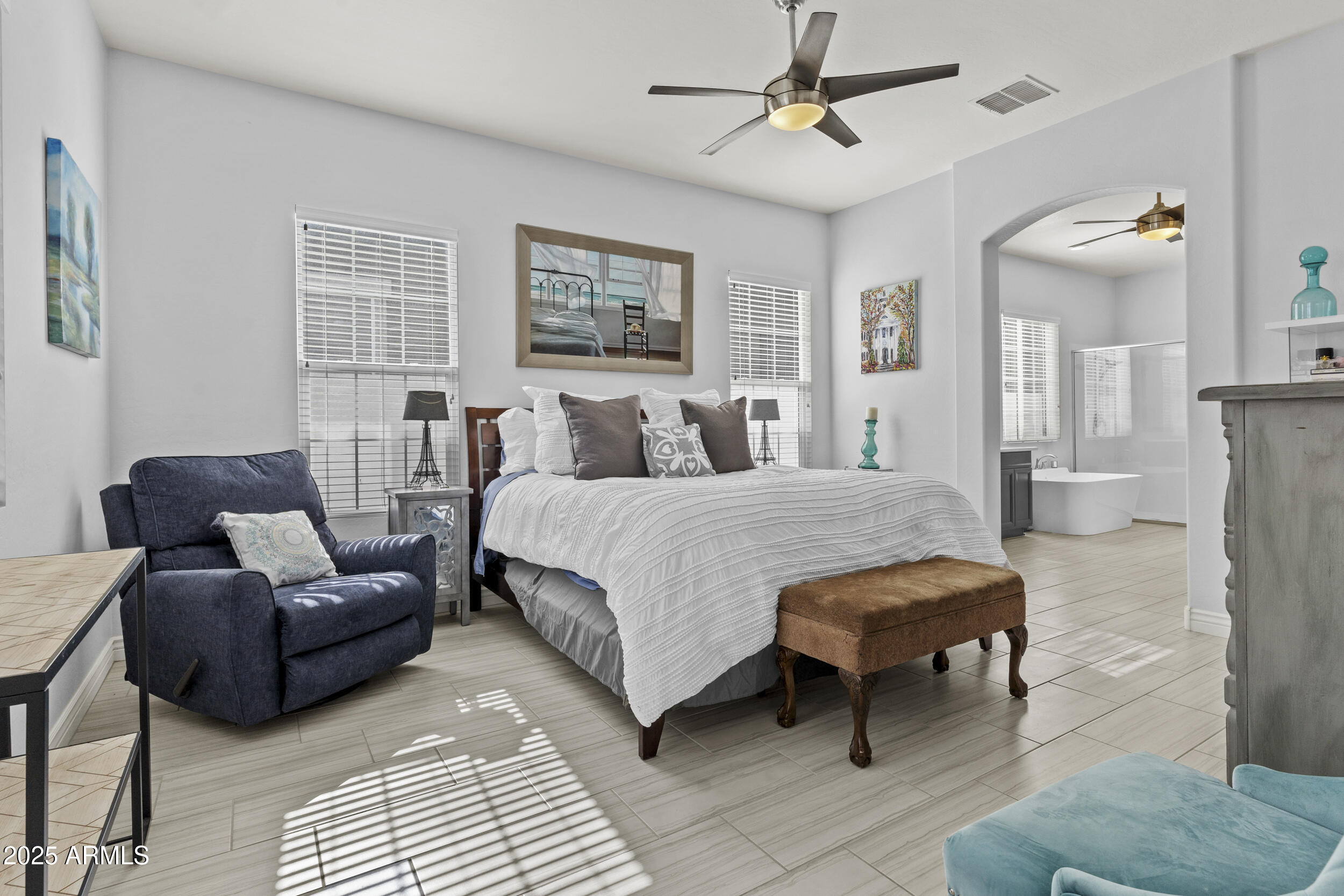 1508 E LEXINGTON Avenue