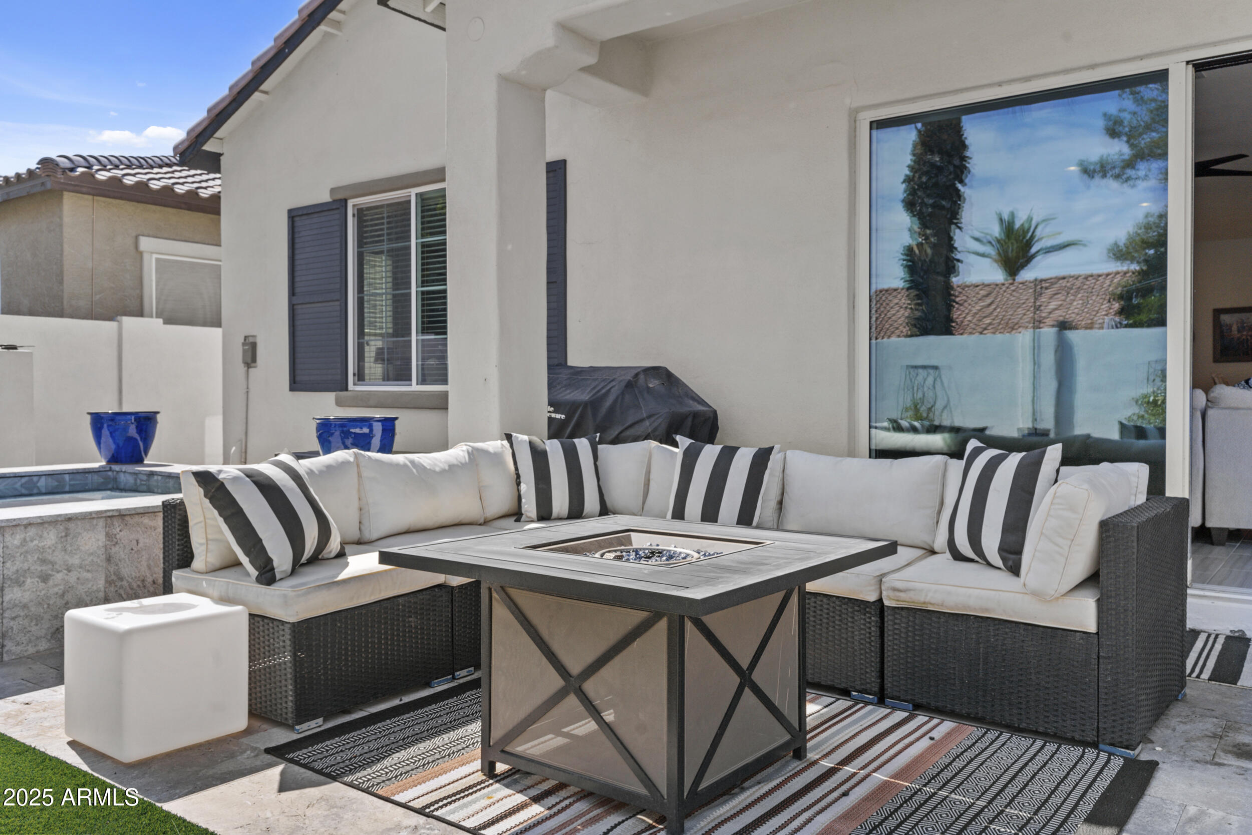 1508 E LEXINGTON Avenue