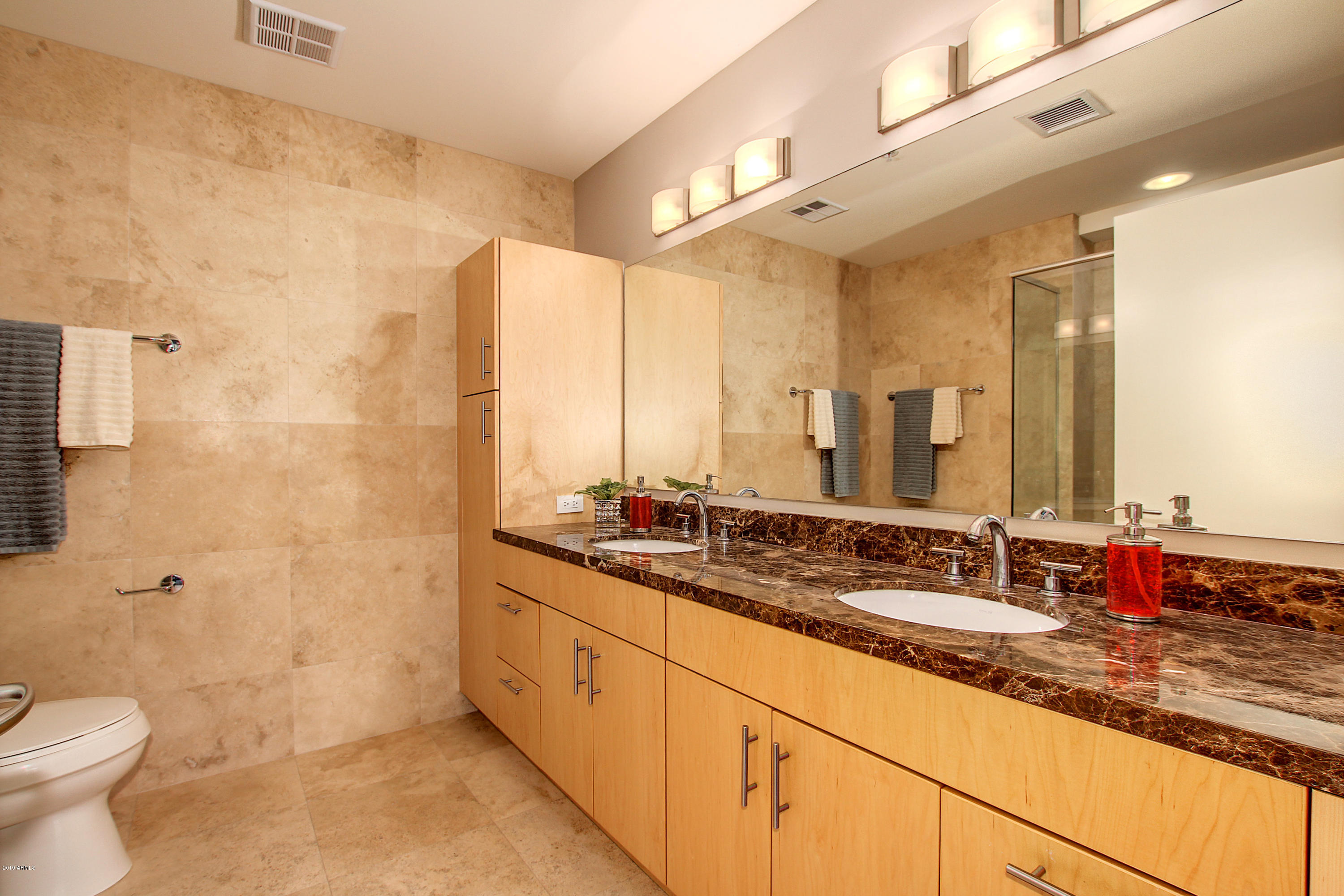 7117 E RANCHO VISTA Drive, 2004