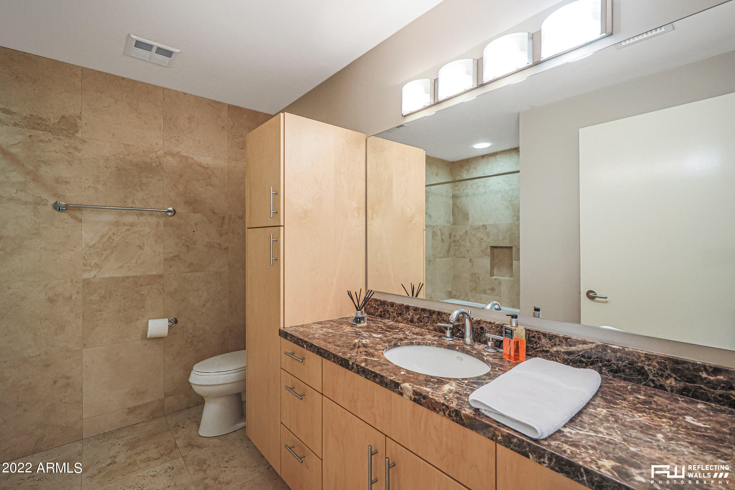 7117 E RANCHO VISTA Drive, 2004