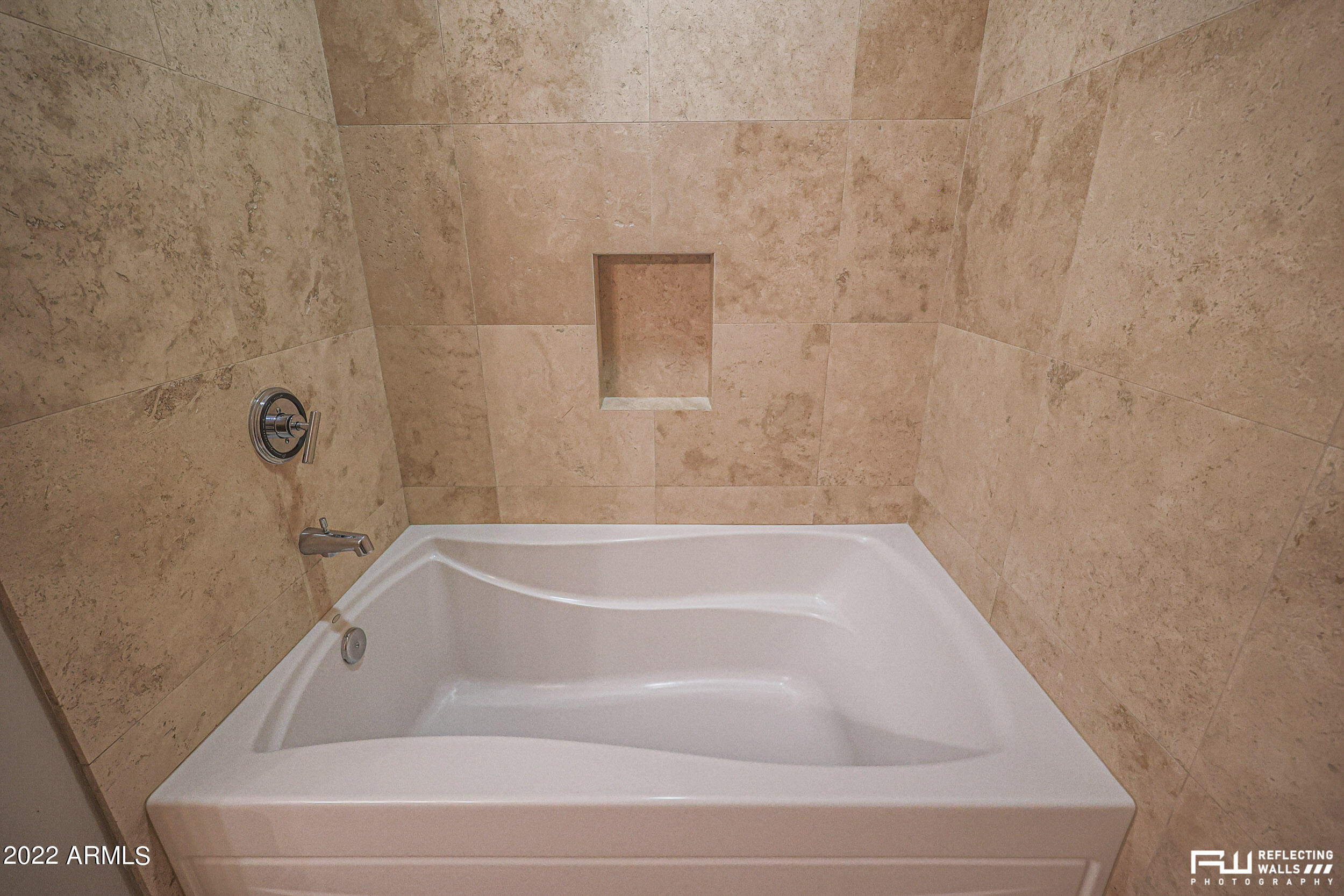 7117 E RANCHO VISTA Drive, 2004