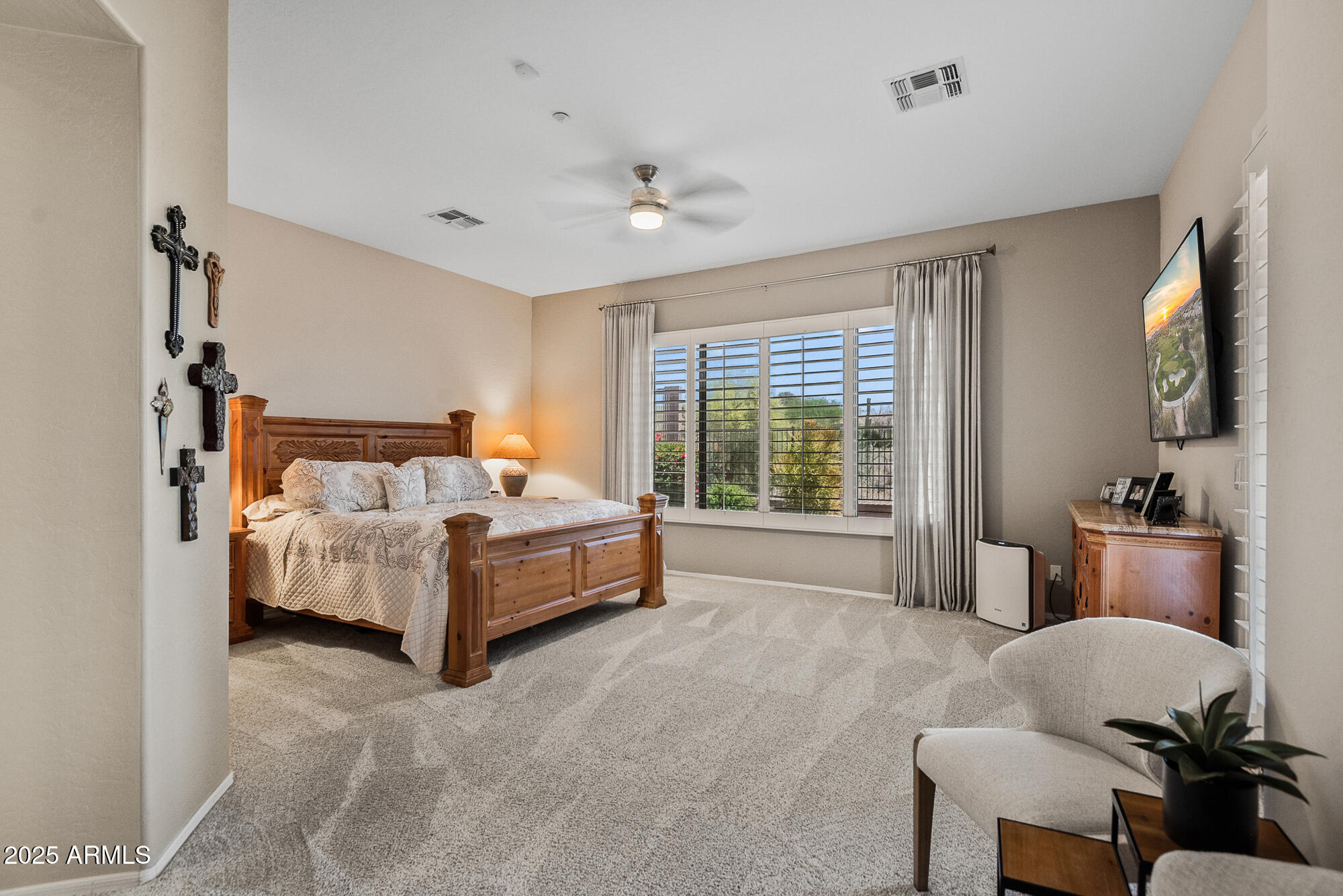 41731 N ROLLING GREEN Way