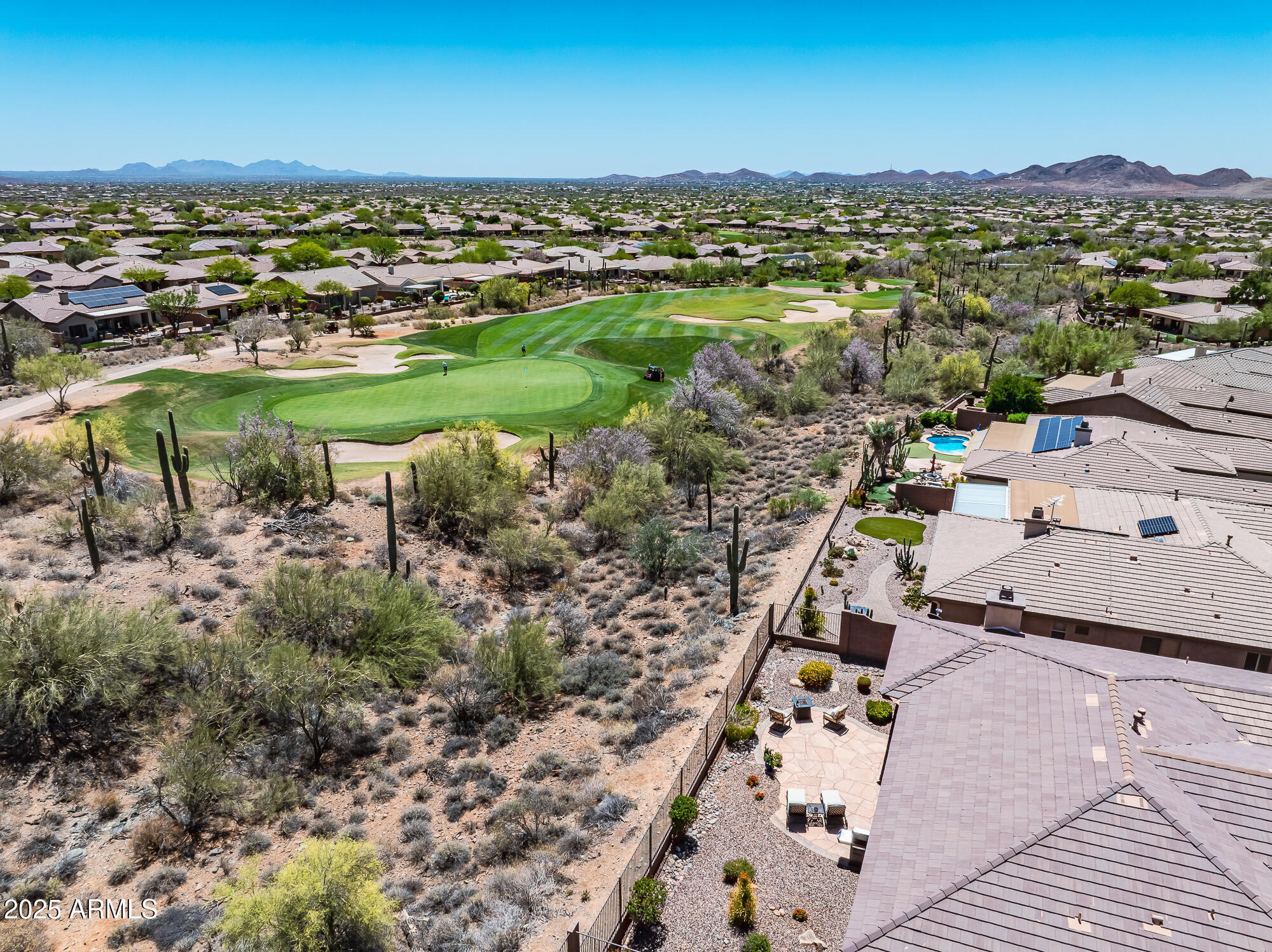 41731 N ROLLING GREEN Way