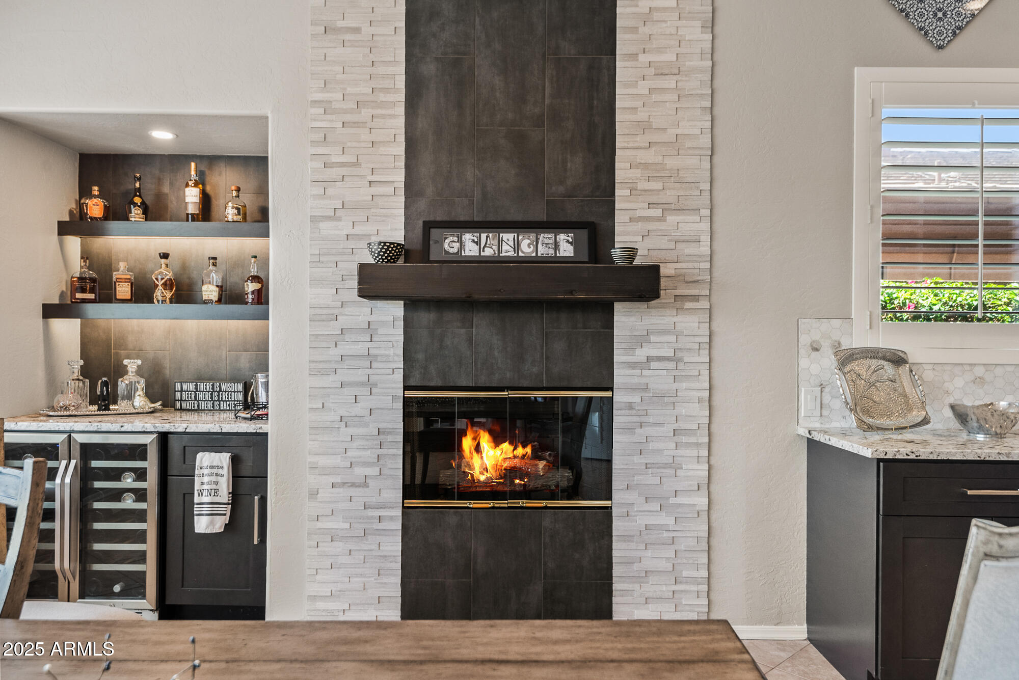 41731 N ROLLING GREEN Way