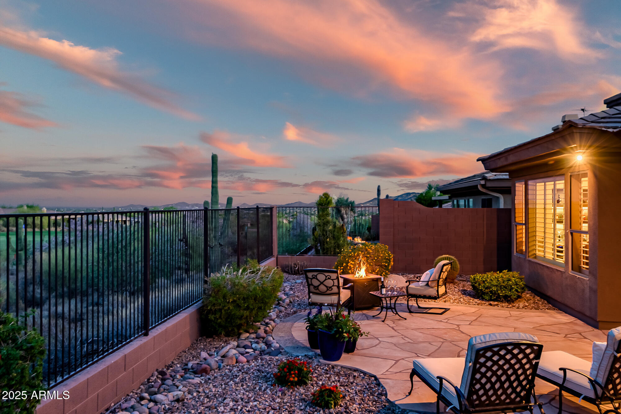 41731 N ROLLING GREEN Way