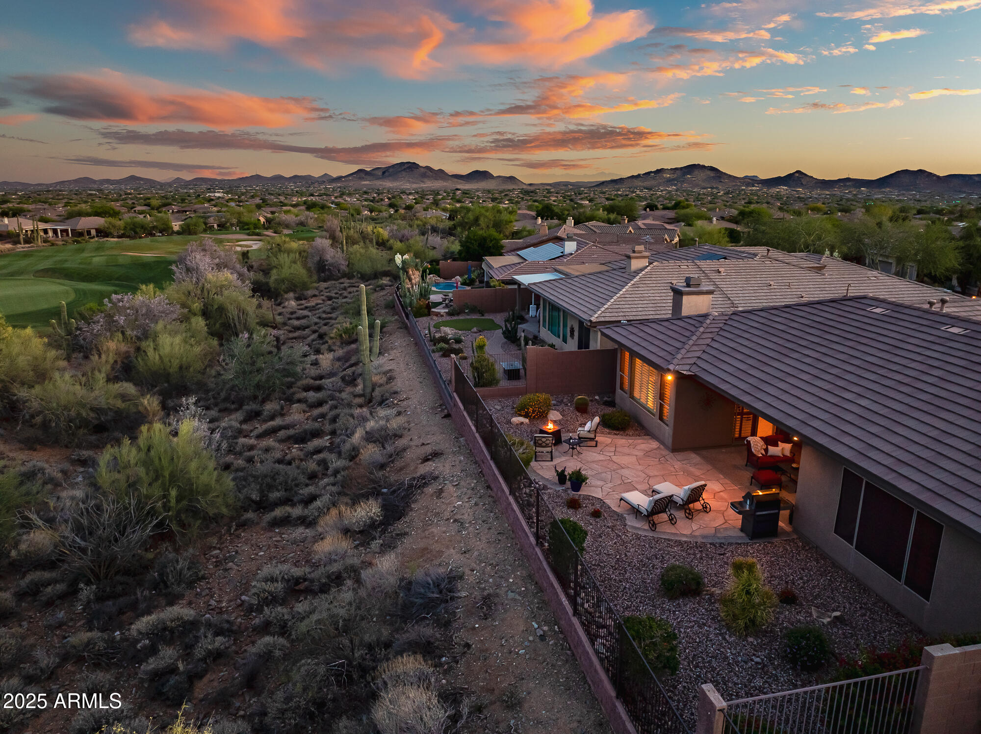 41731 N ROLLING GREEN Way