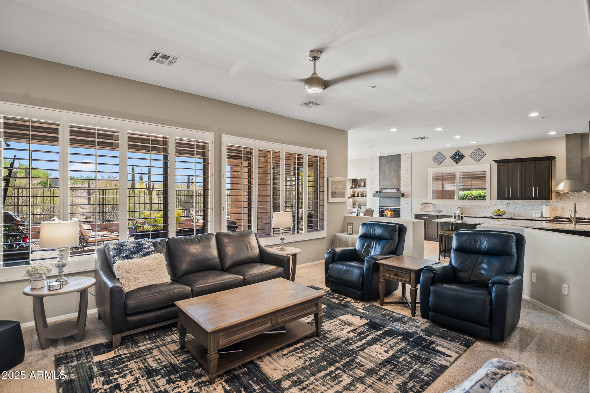 41731 N ROLLING GREEN Way