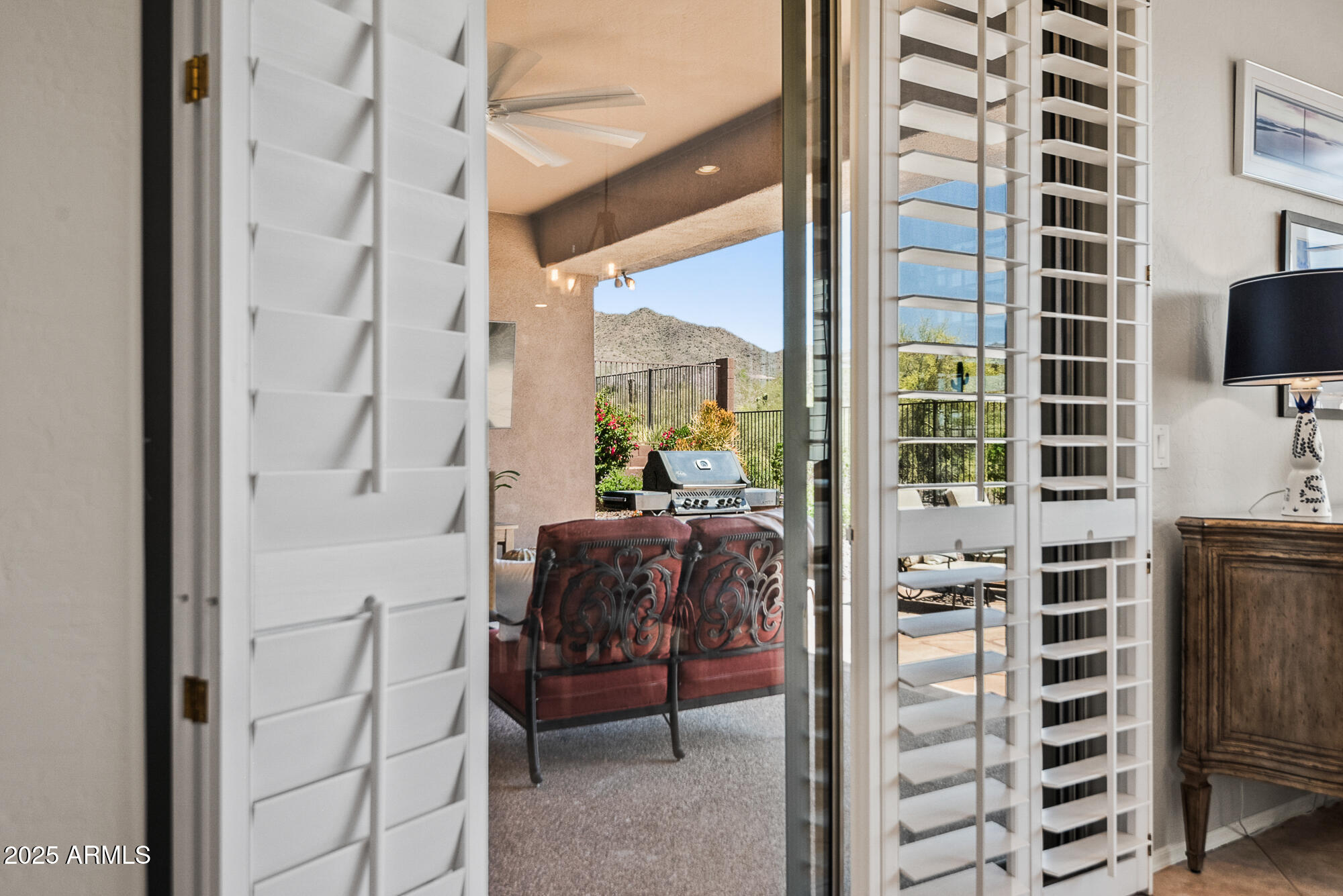 41731 N ROLLING GREEN Way