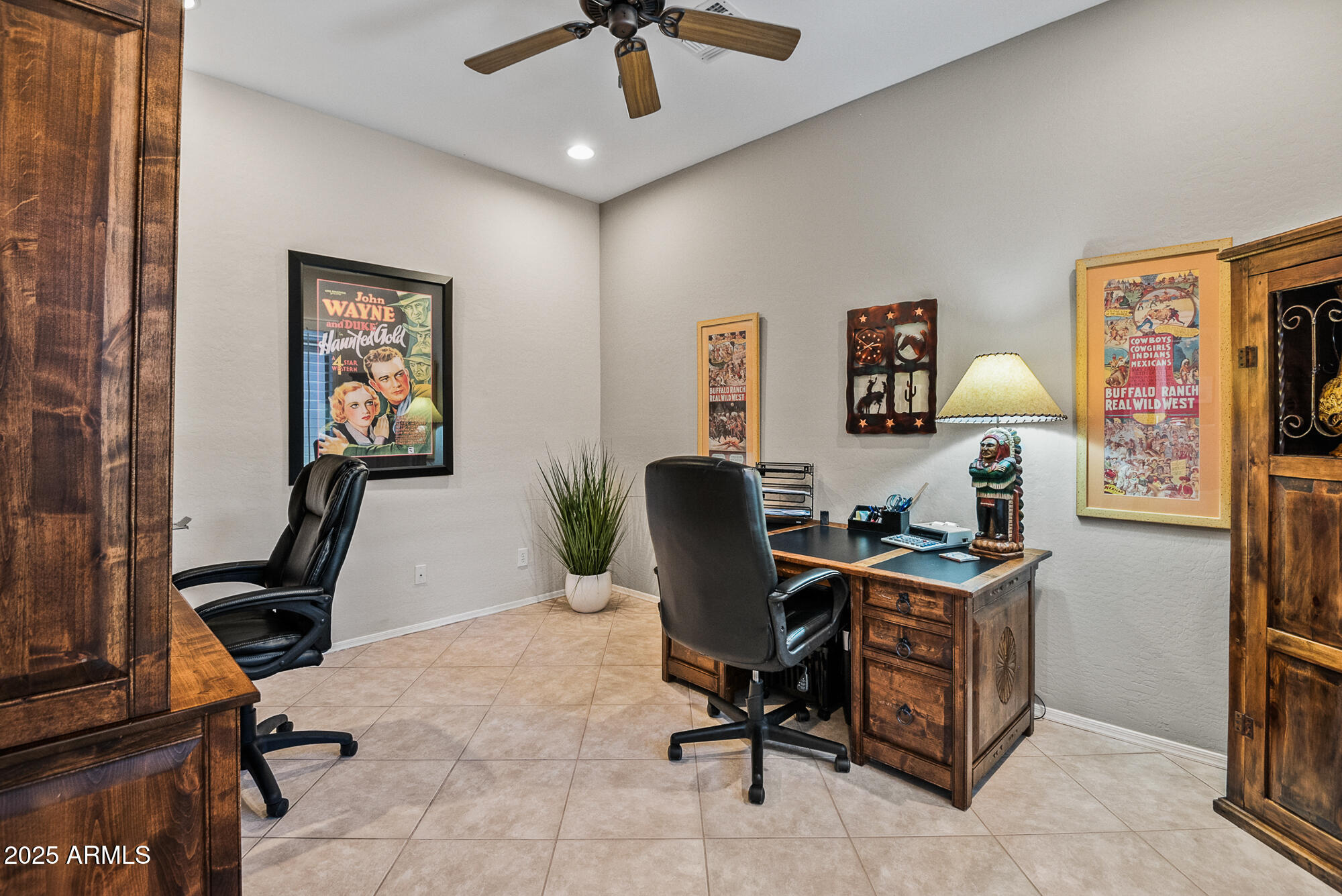 41731 N ROLLING GREEN Way