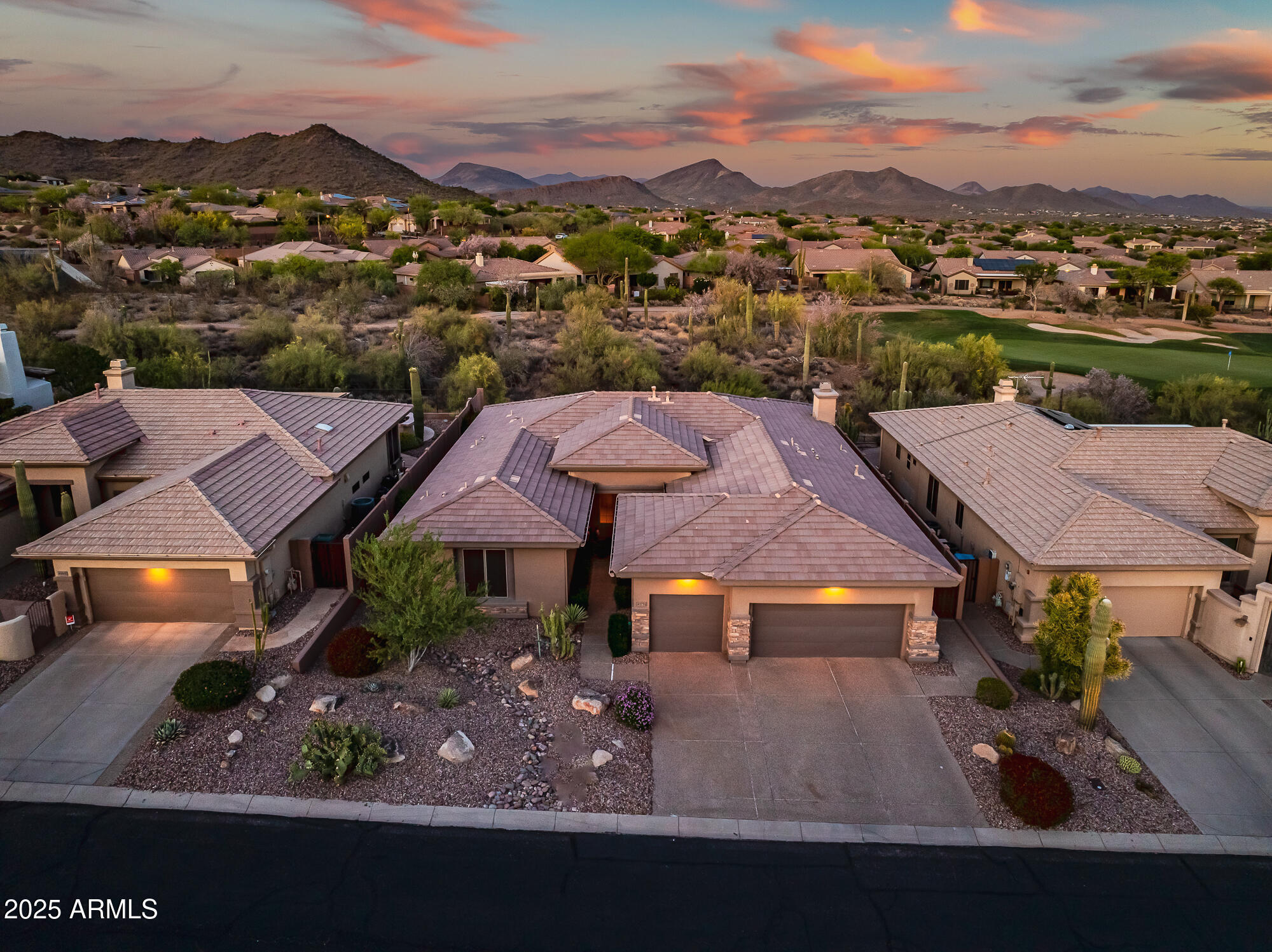 41731 N ROLLING GREEN Way