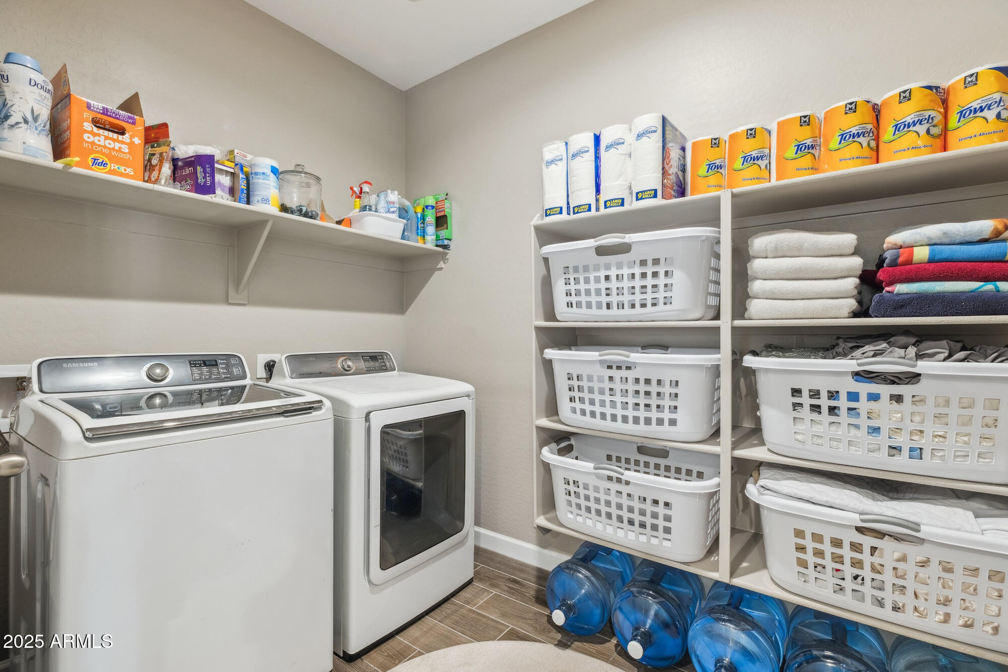 1281 W HIGHLAND Road