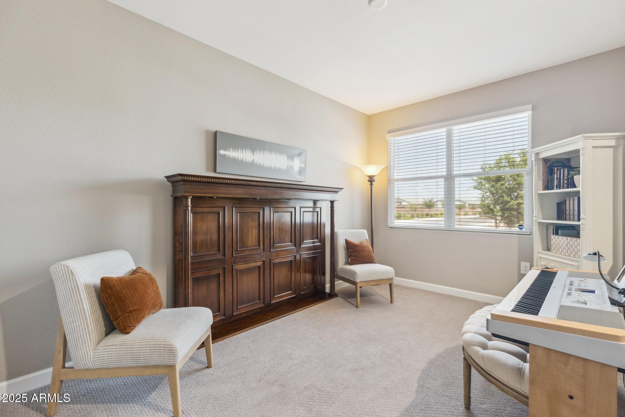 1281 W HIGHLAND Road