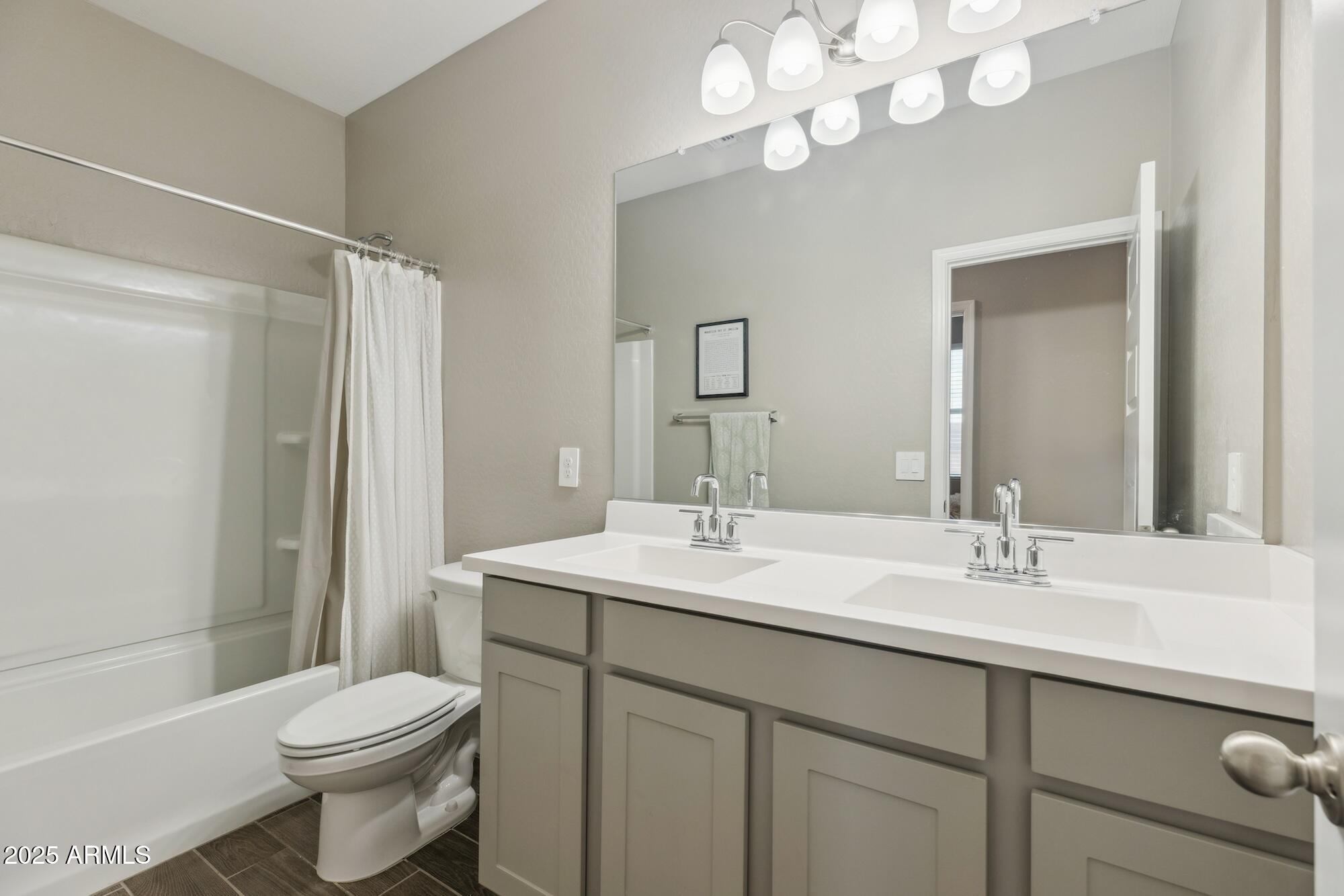 1281 W HIGHLAND Road