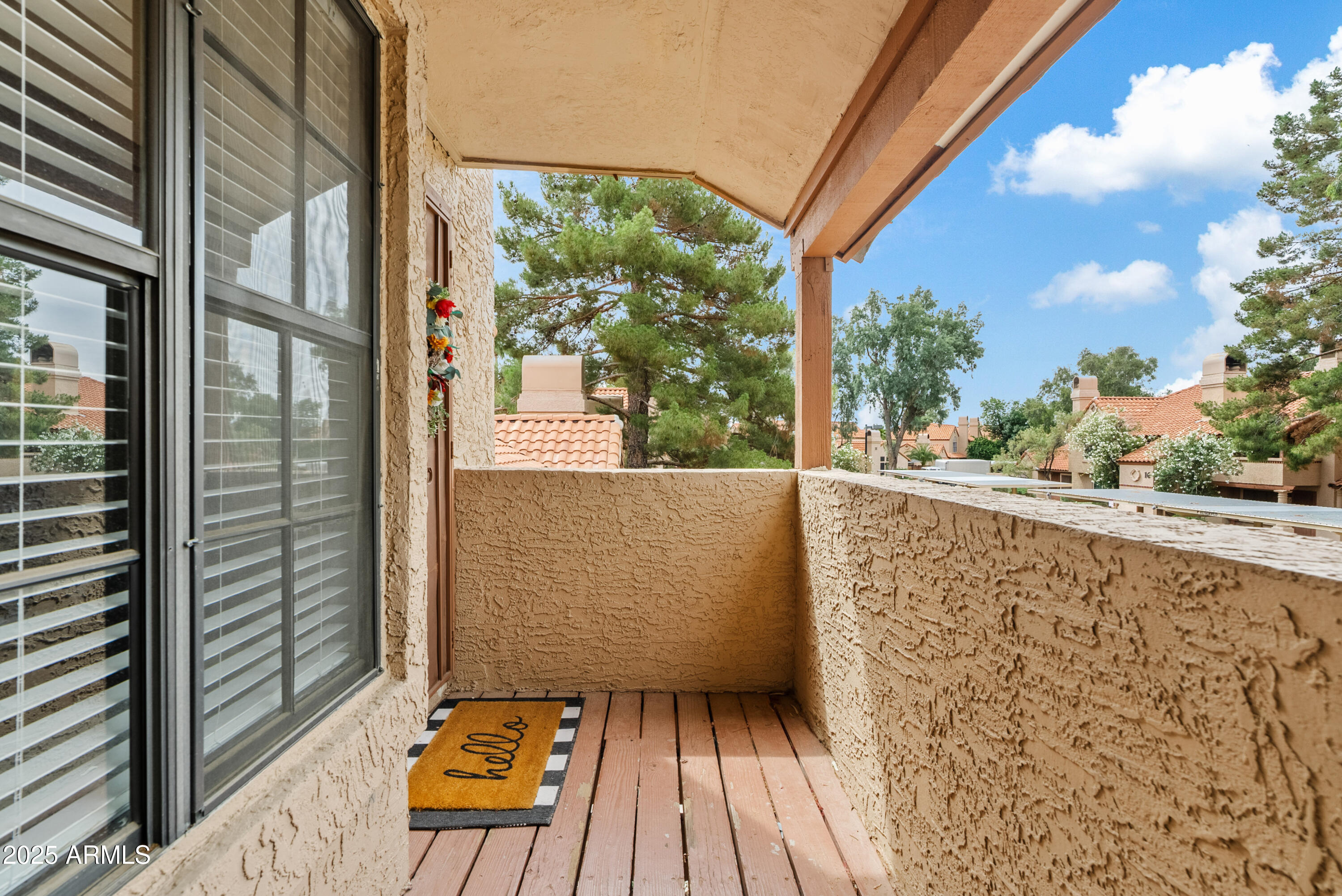 4901 E KELTON Lane, 1270