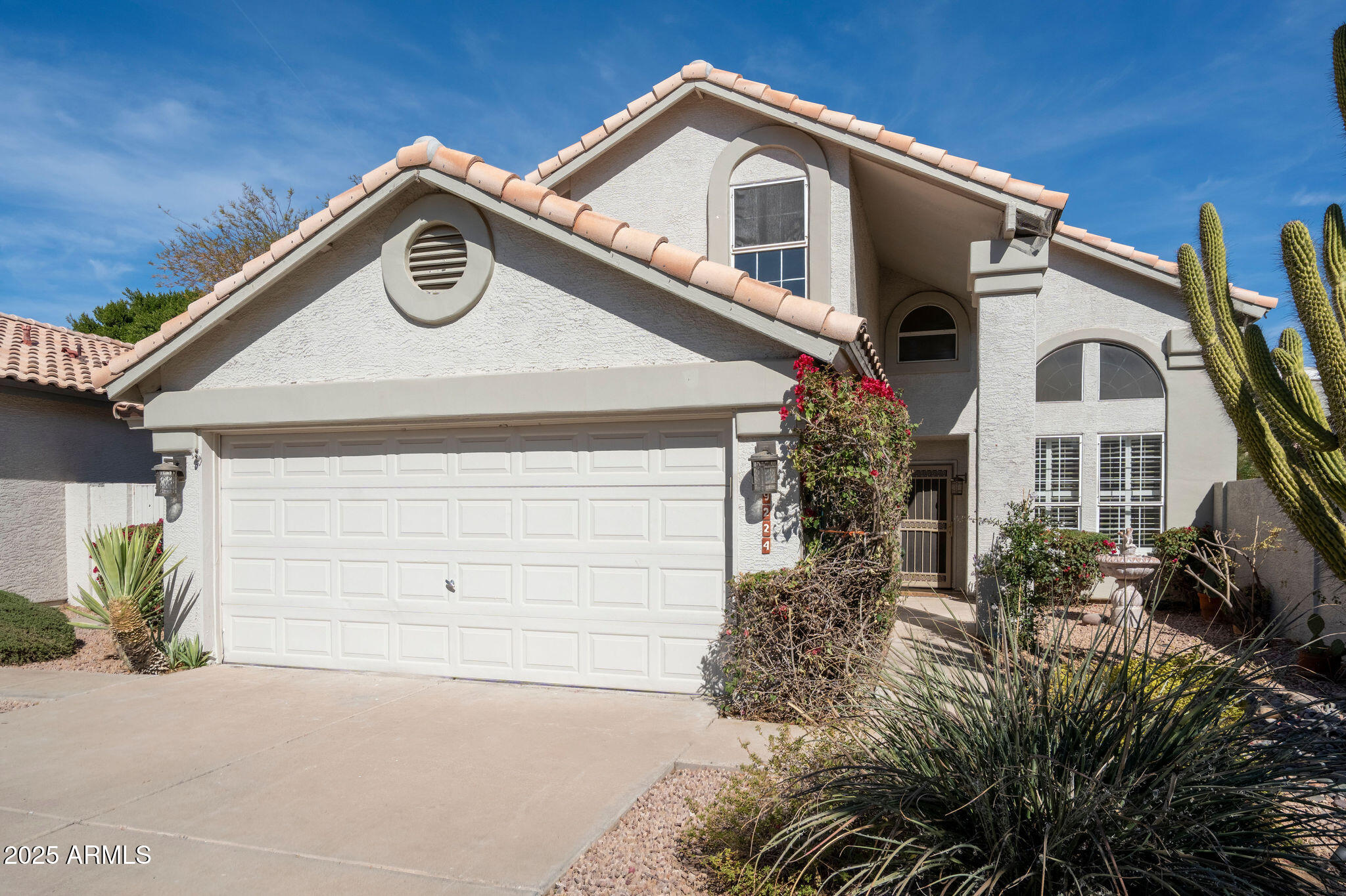 9224 E WINDROSE Drive