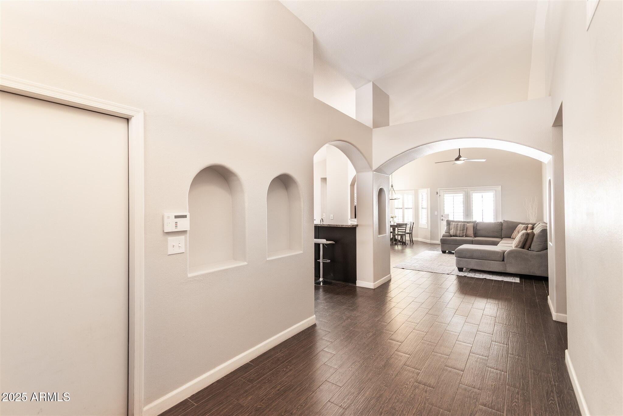 5132 E GRANDVIEW Road