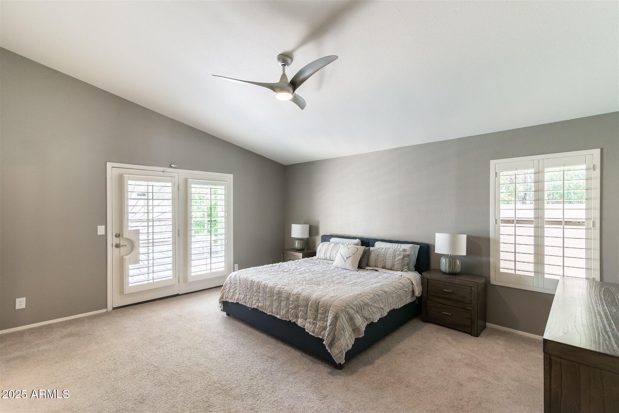 5132 E GRANDVIEW Road