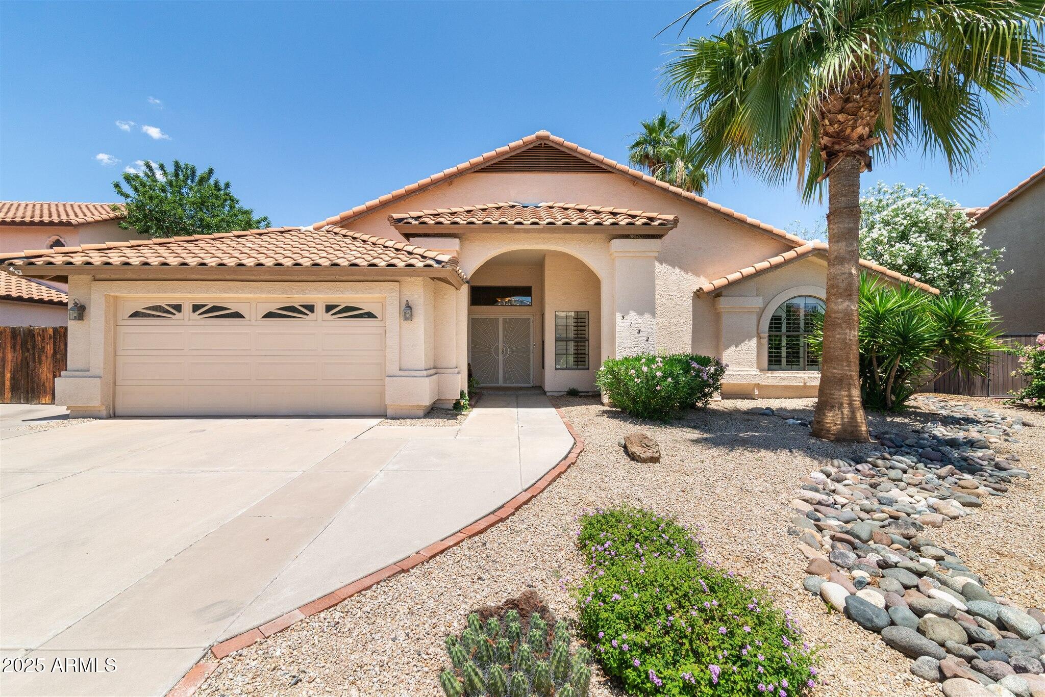 5132 E GRANDVIEW Road