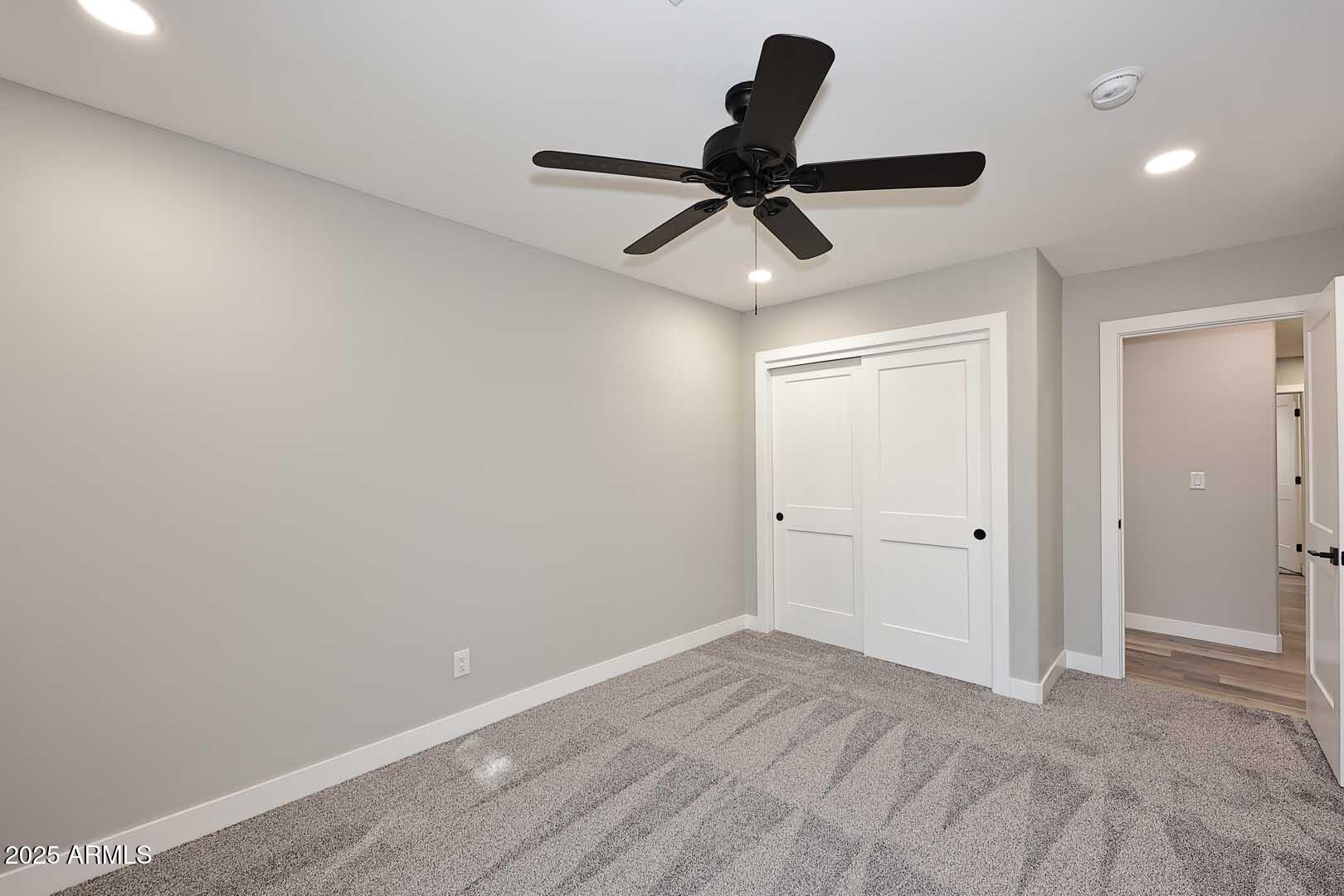 6254 E Winchcomb Drive