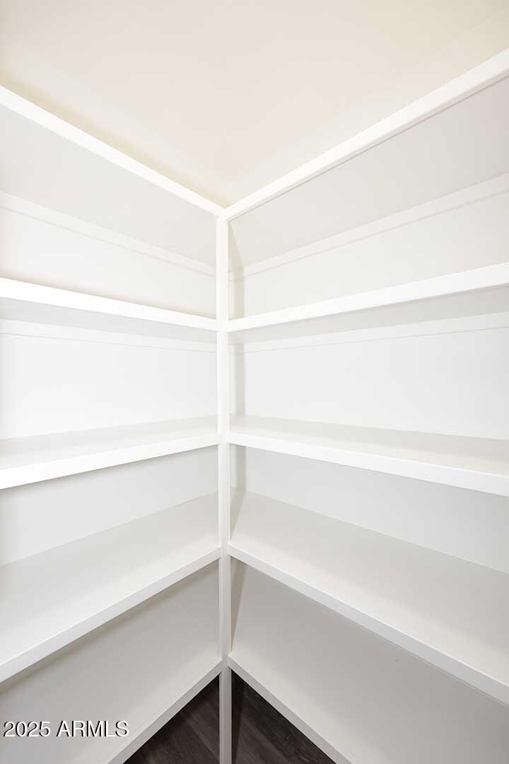 6254 E Winchcomb Drive