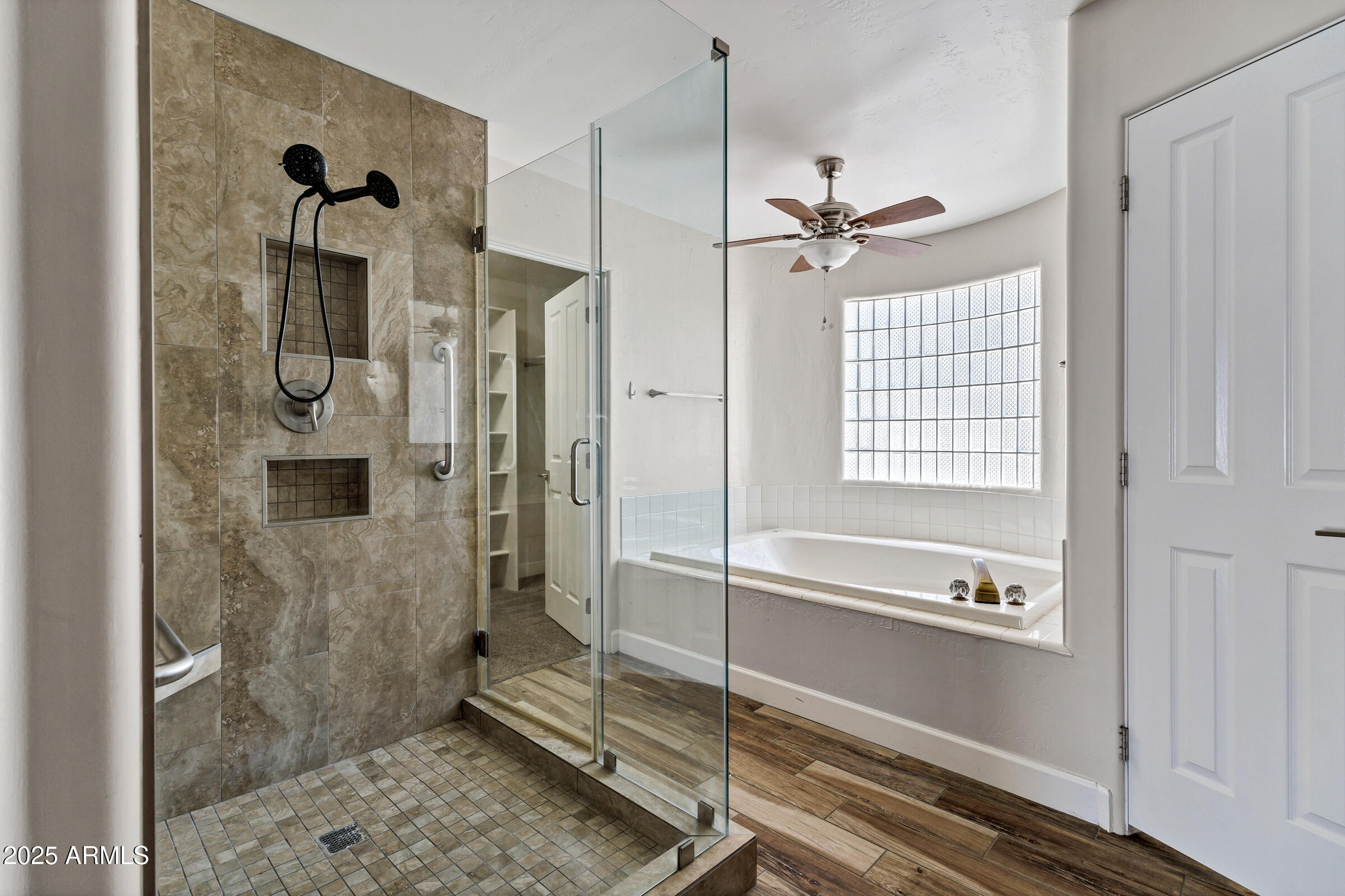 5345 E MCLELLAN Road, 123