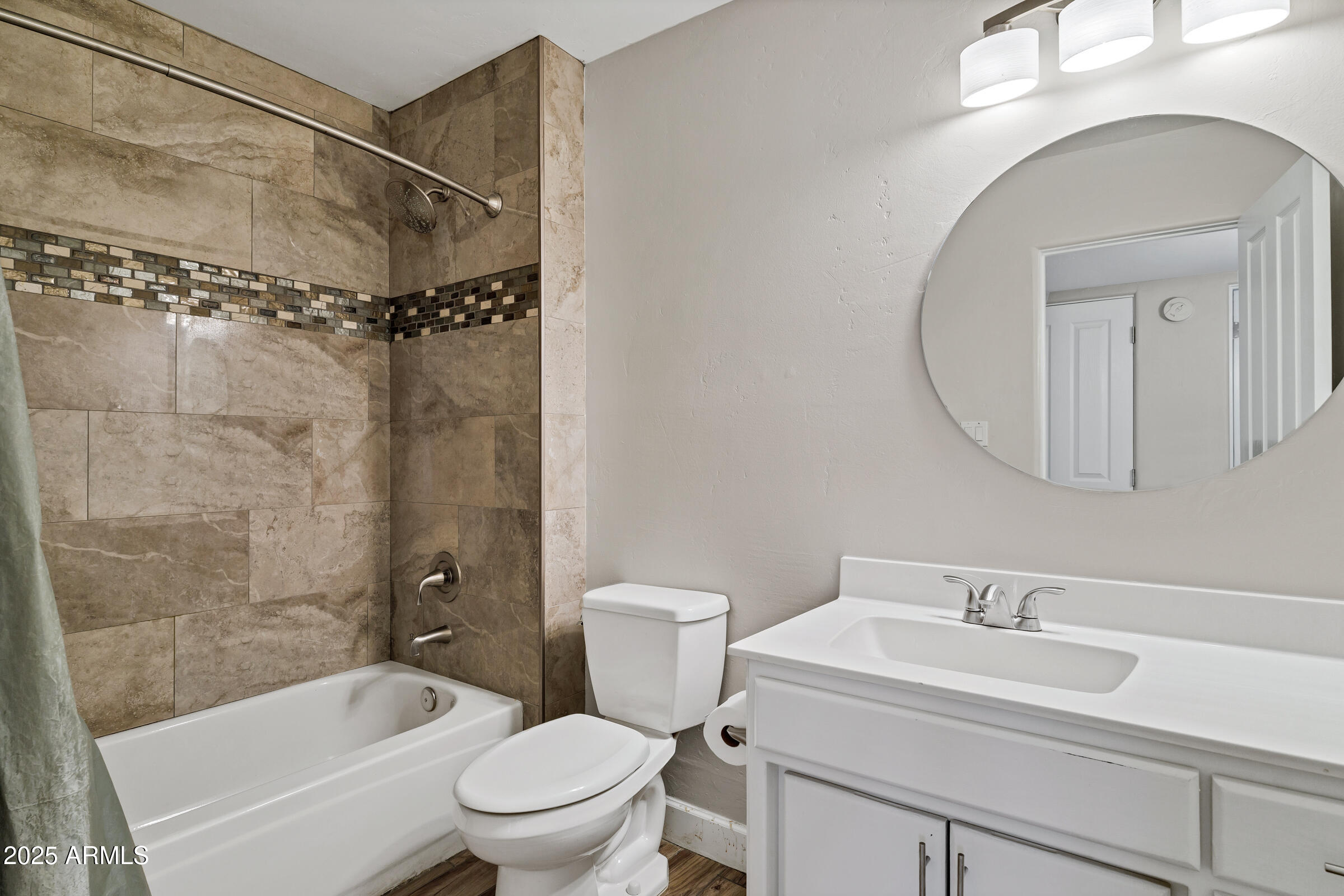 5345 E MCLELLAN Road, 123