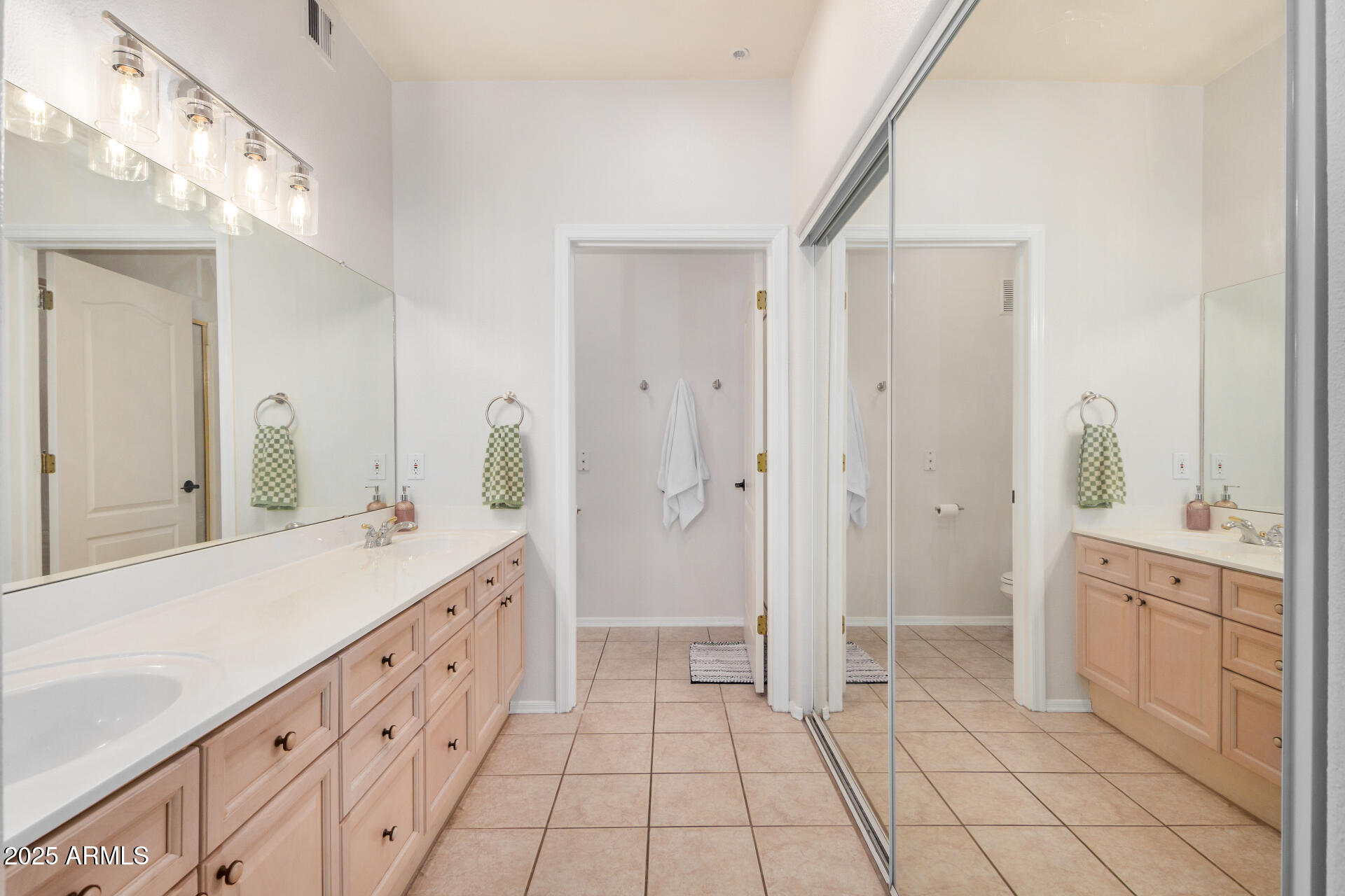 4200 N 82nd St Street, 1019