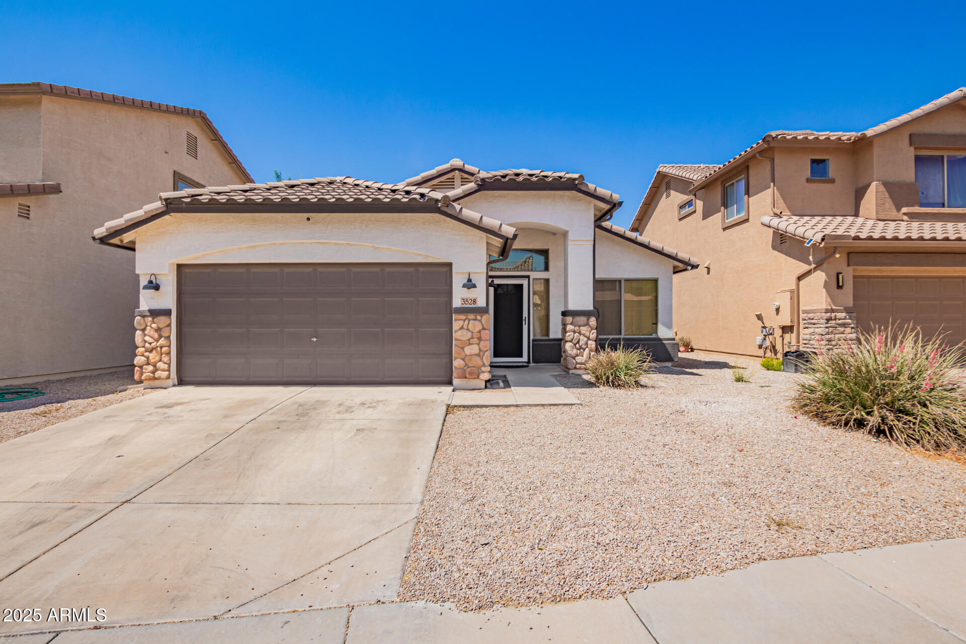 3528 W PASEO Way